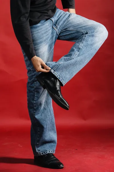 Bootcut-Fitted Denim - Blue_img_2