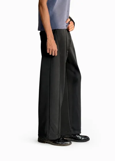 Wide-legged Joggers - Black_img_4