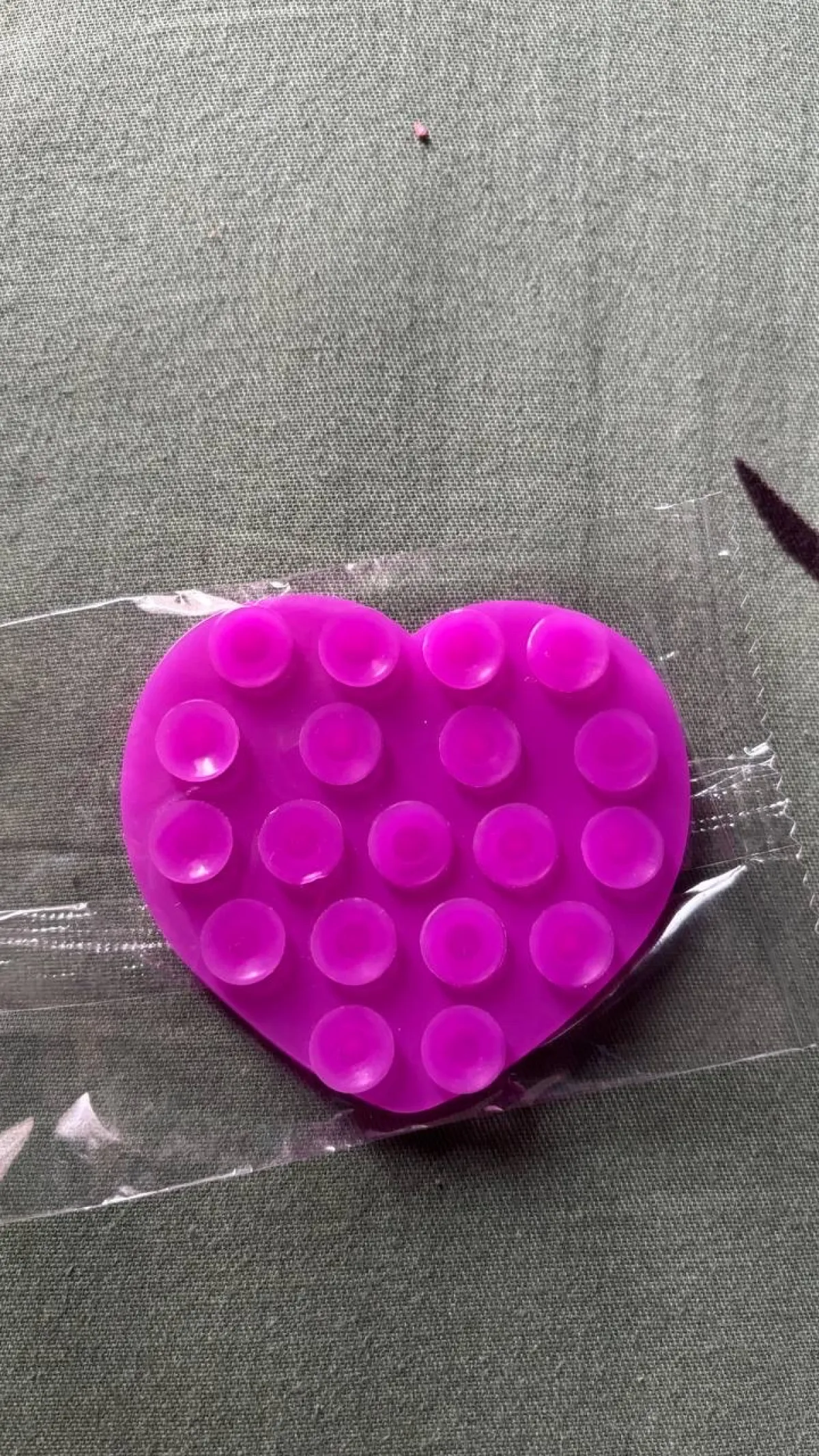 Suction Phone Holder [Heart Shape] Double Sided - Image 11