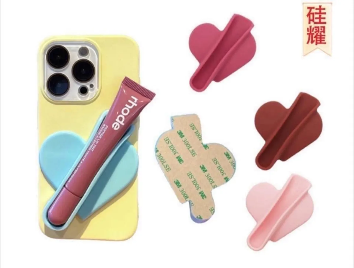Lipstick Holder - Image 1