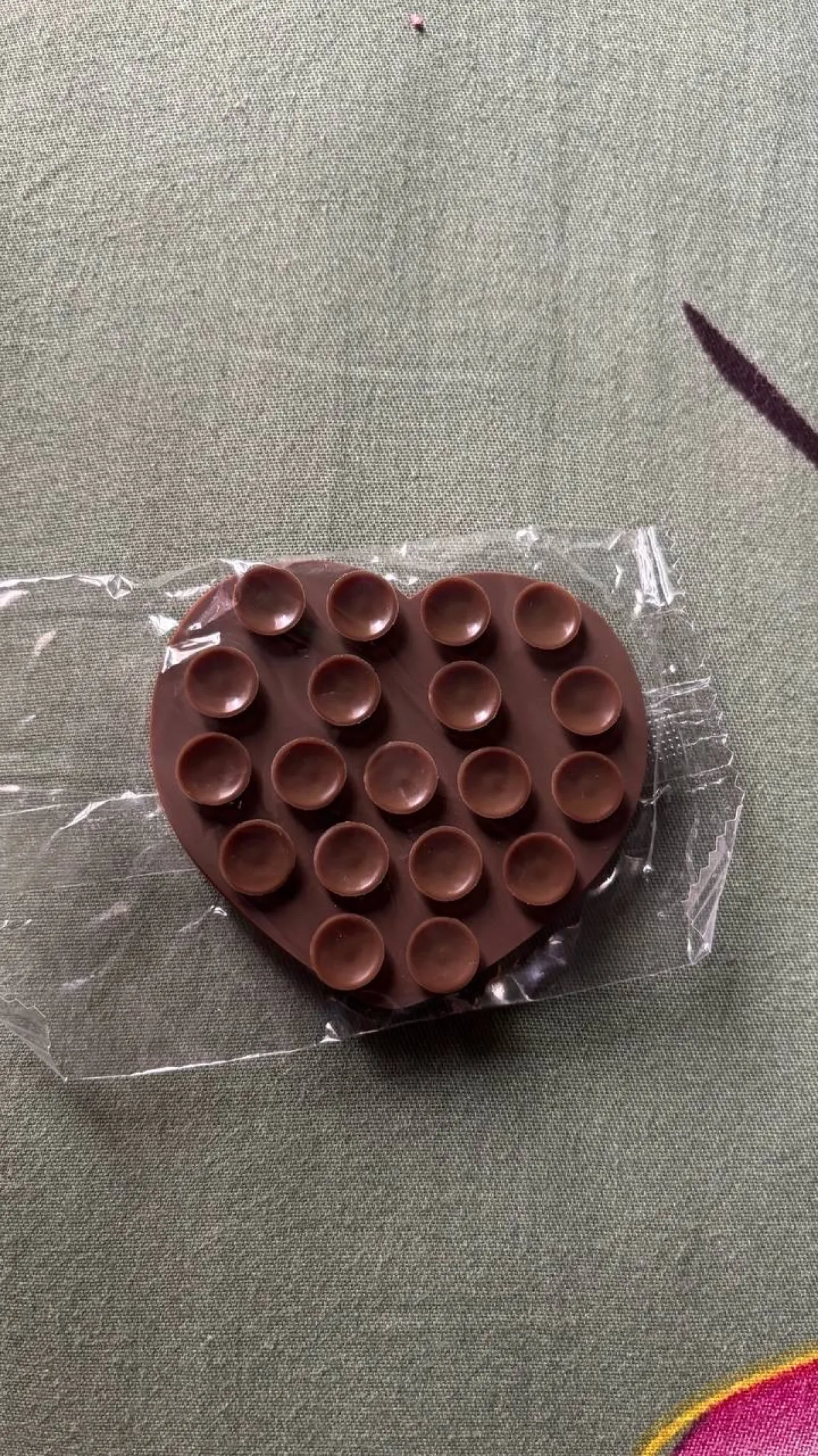 Suction Phone Holder [Heart Shape] Double Sided - Image 17
