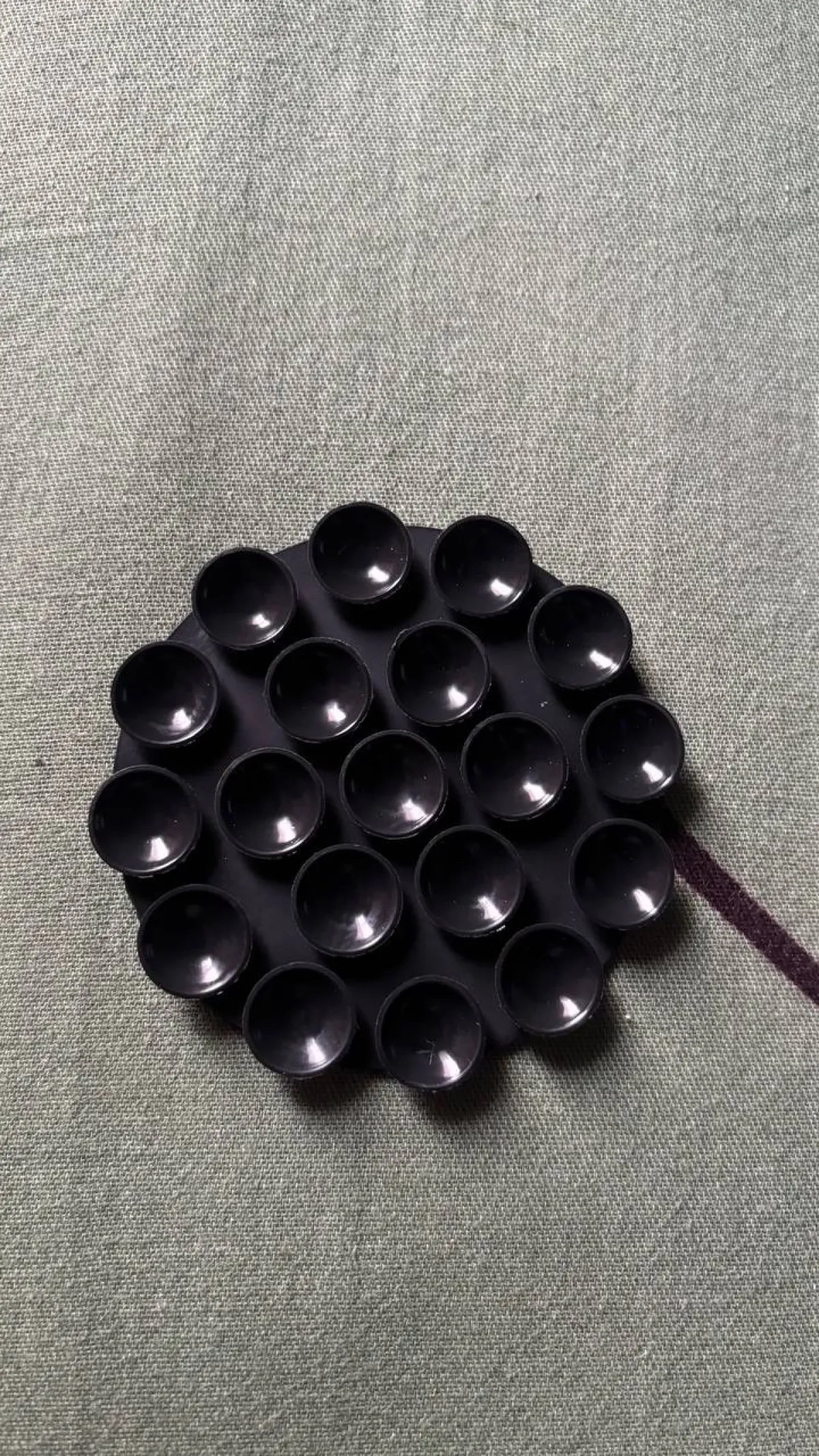 Suction Phone Holder [Round Shape] One Sided - Image 4