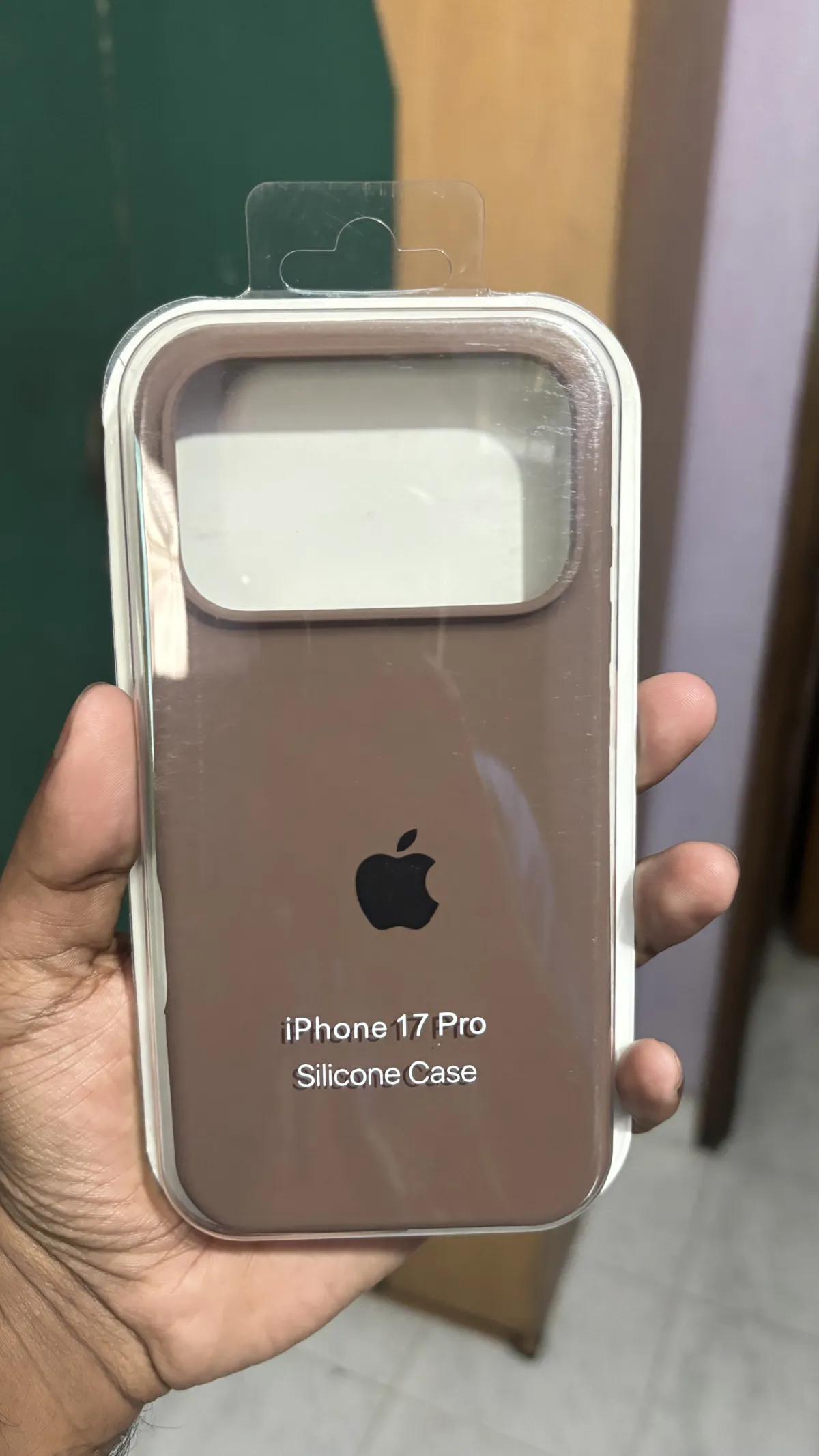 iPhone Silicon Cover (Desert) - Image 4