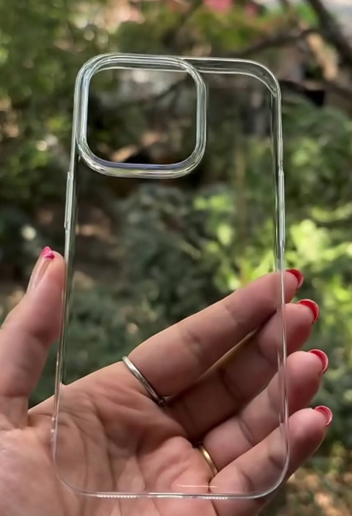 iPhone Clear Transparent Case Anti Yellow - Image 4