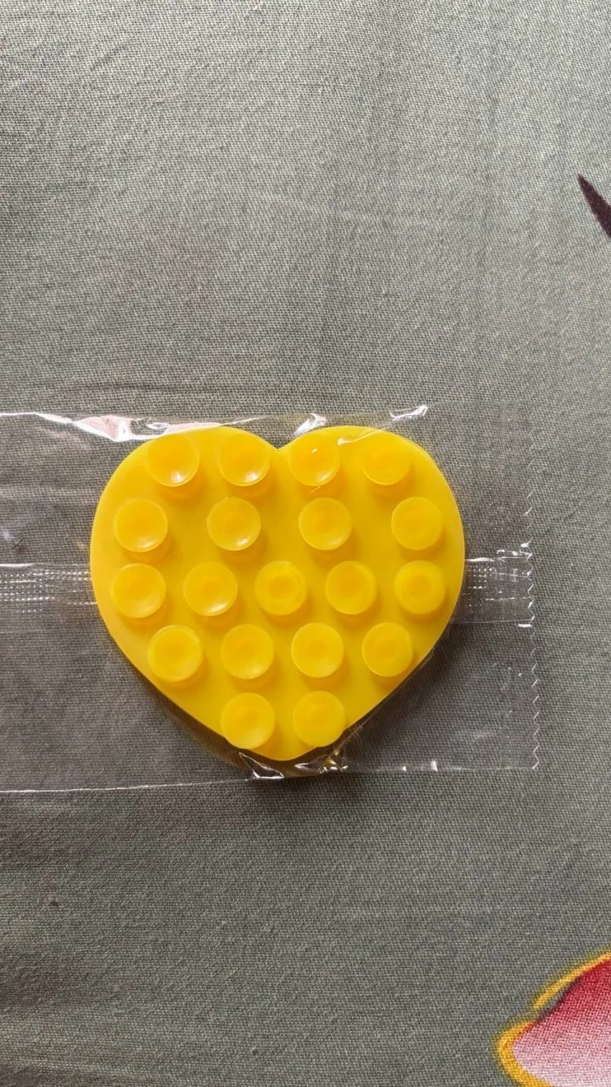 Suction Phone Holder [Heart Shape] Double Sided - Image 16