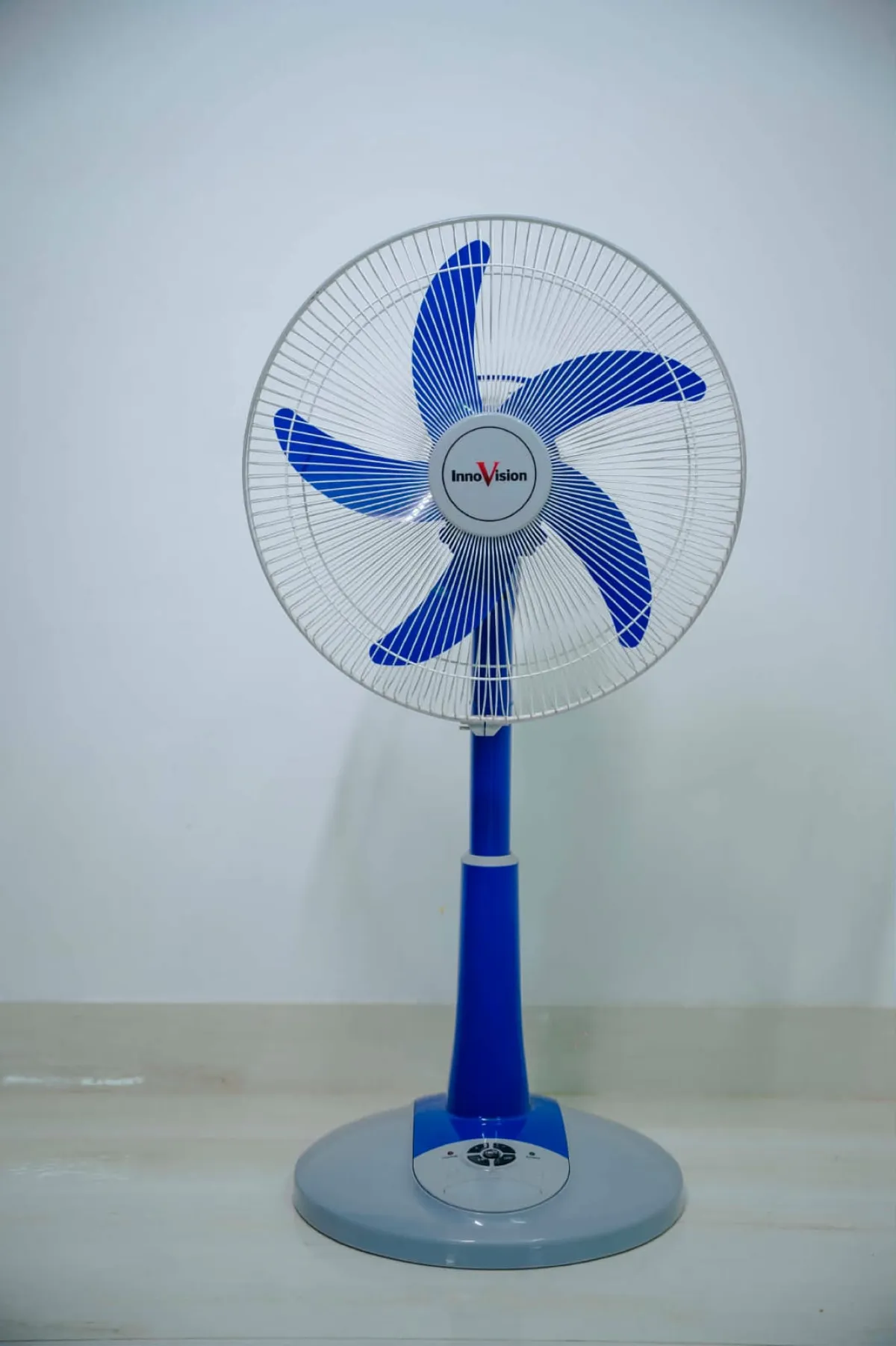 Rechargeable Defender Fan 16INCH HAF STAND / Defender (With Remote) (16") 2986HRS