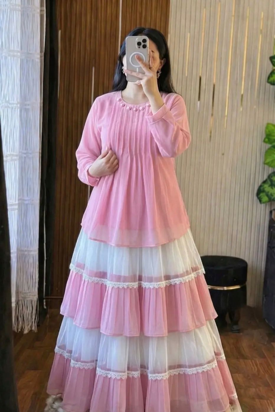 Trendy Ladies Tops and Skirt Set_img_2