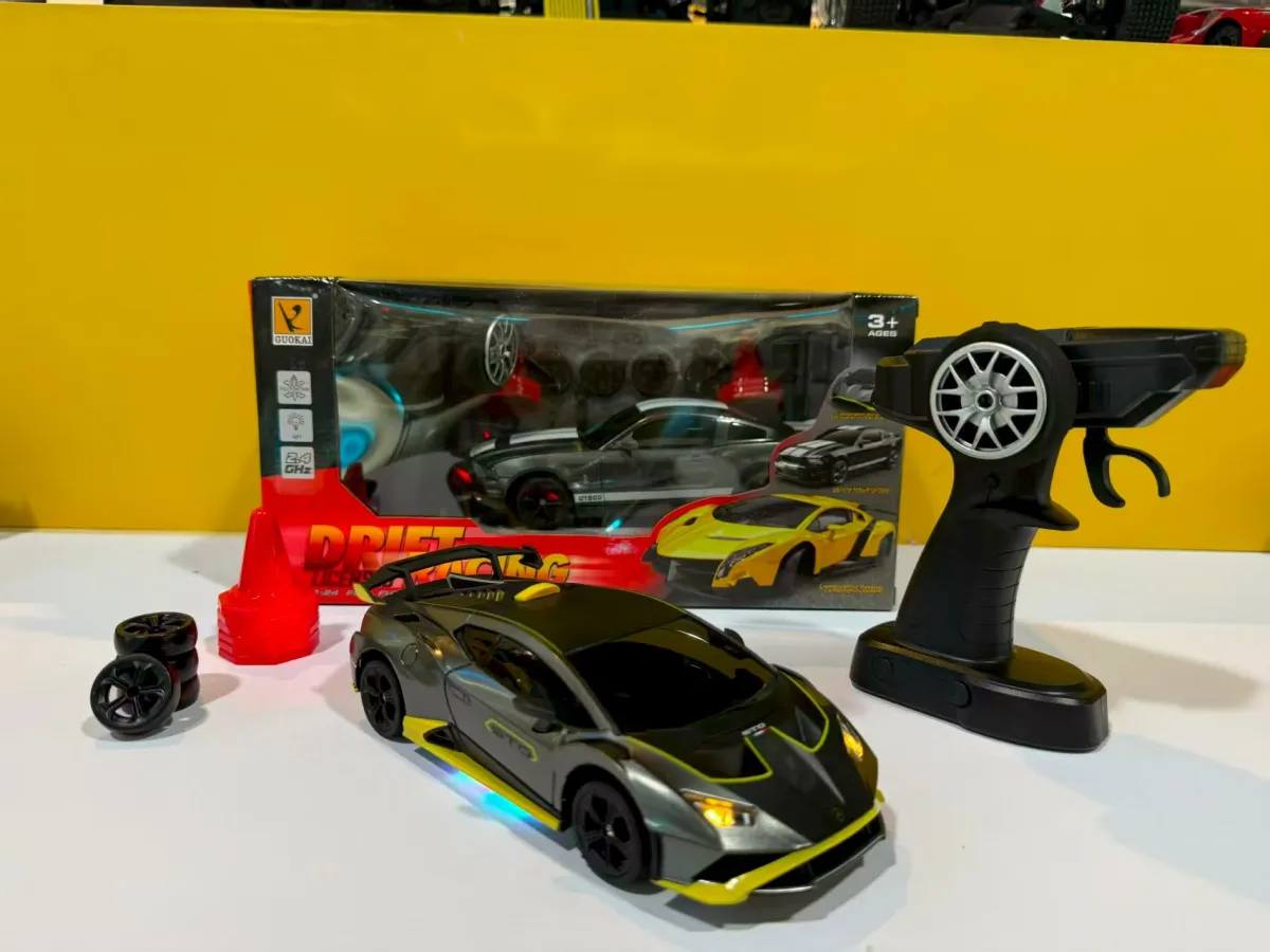 1/24 Lamborghini Huracan STO Rc Drifting Car
