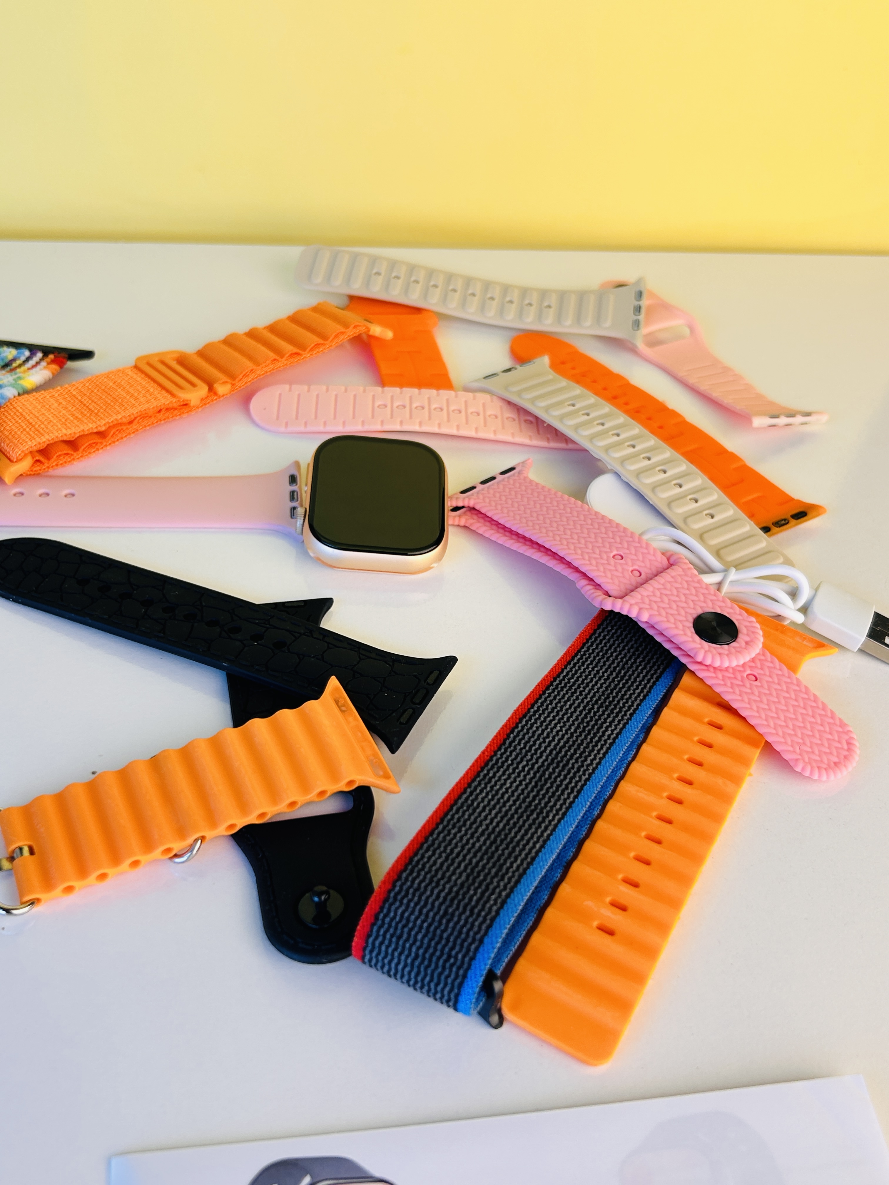W10 Smart Watch Multi-Strap Combo_img_3