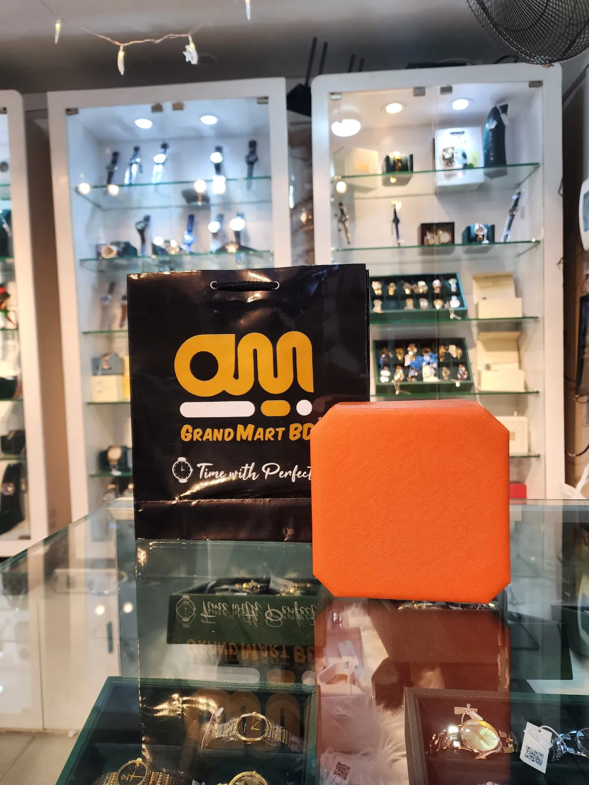 PREMIUM ORANGE  GIFT BOX