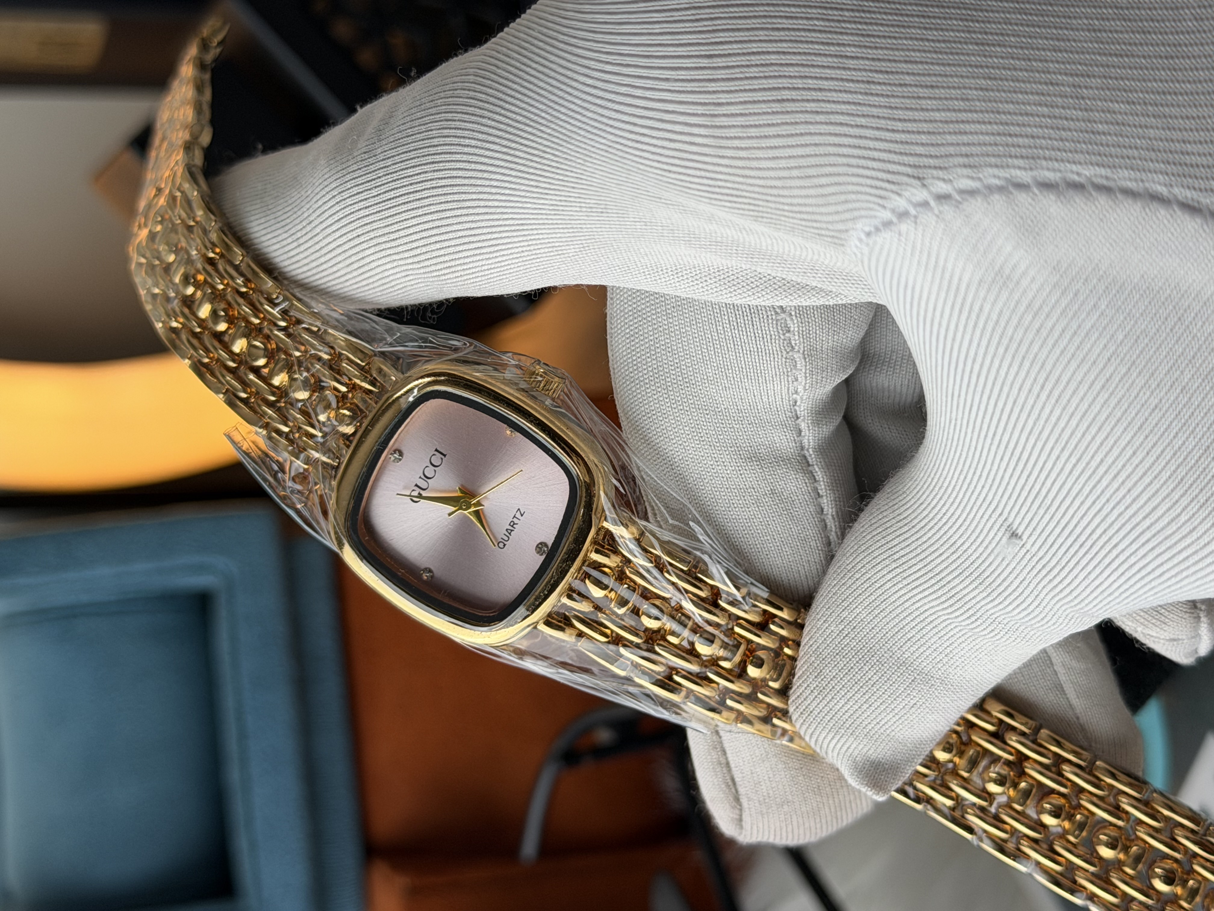 Gucci pink dial_img_1