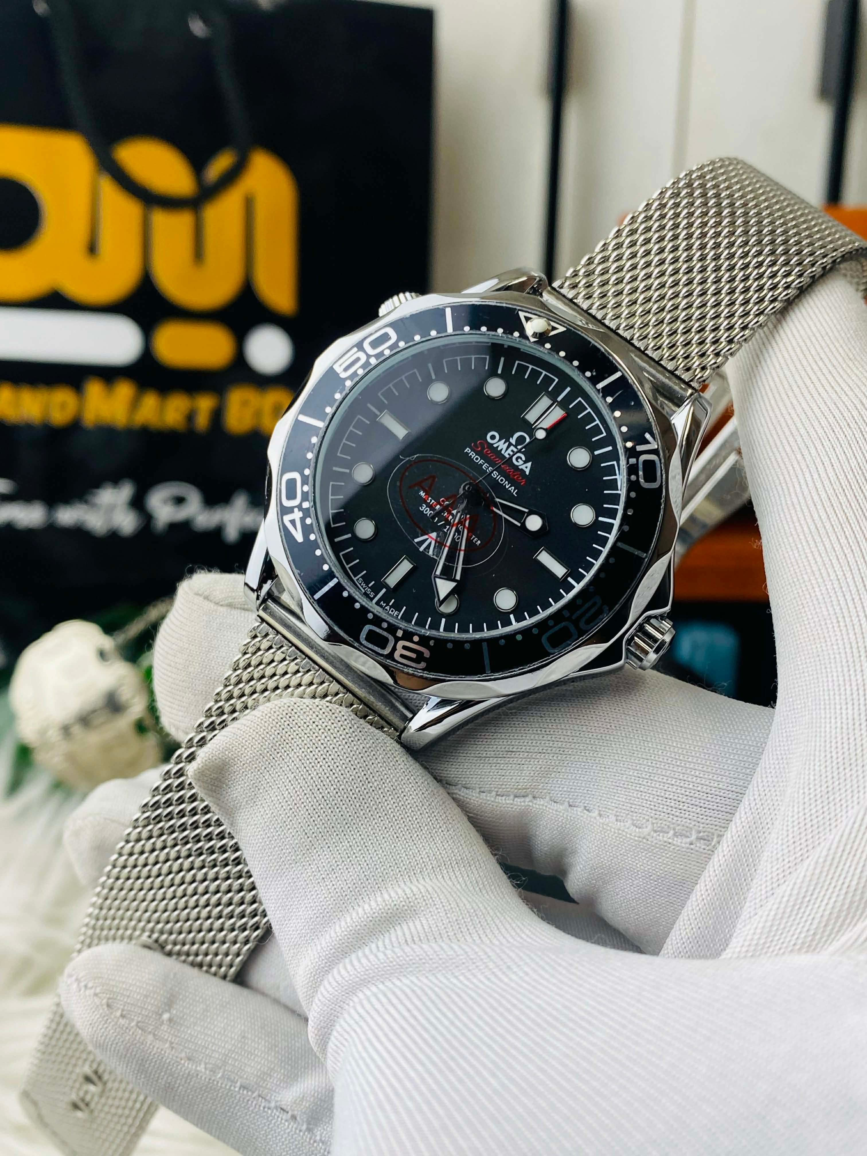 omega 007 black