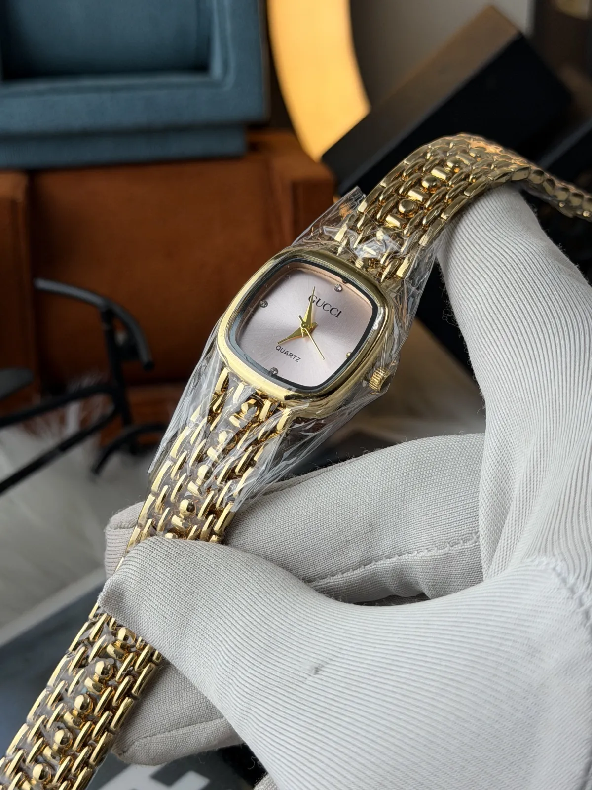 Gucci pink dial