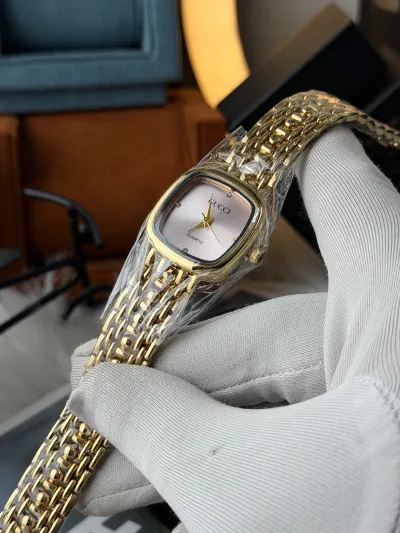 Gucci pink dial_img_0