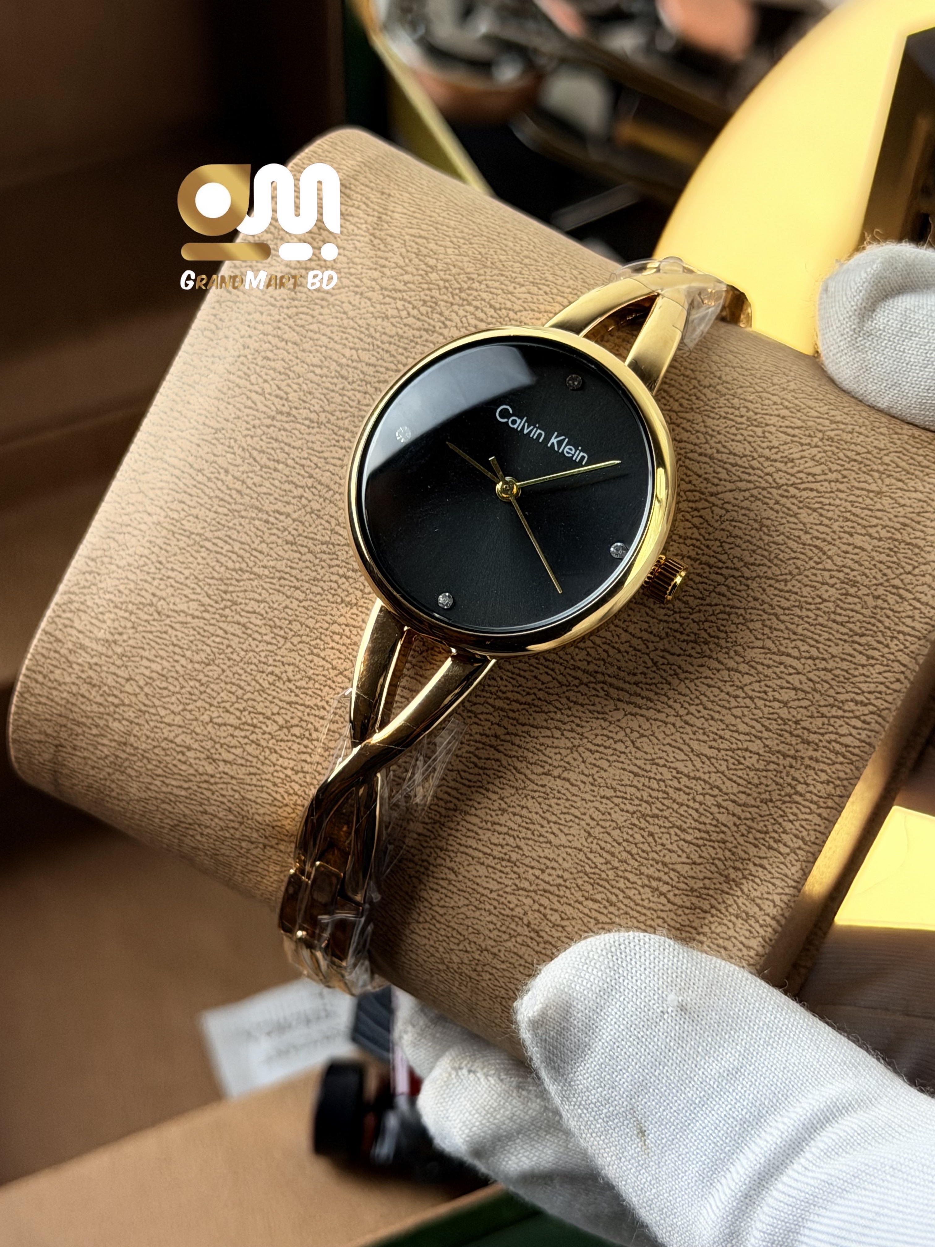Ck Girls watch black oval dial