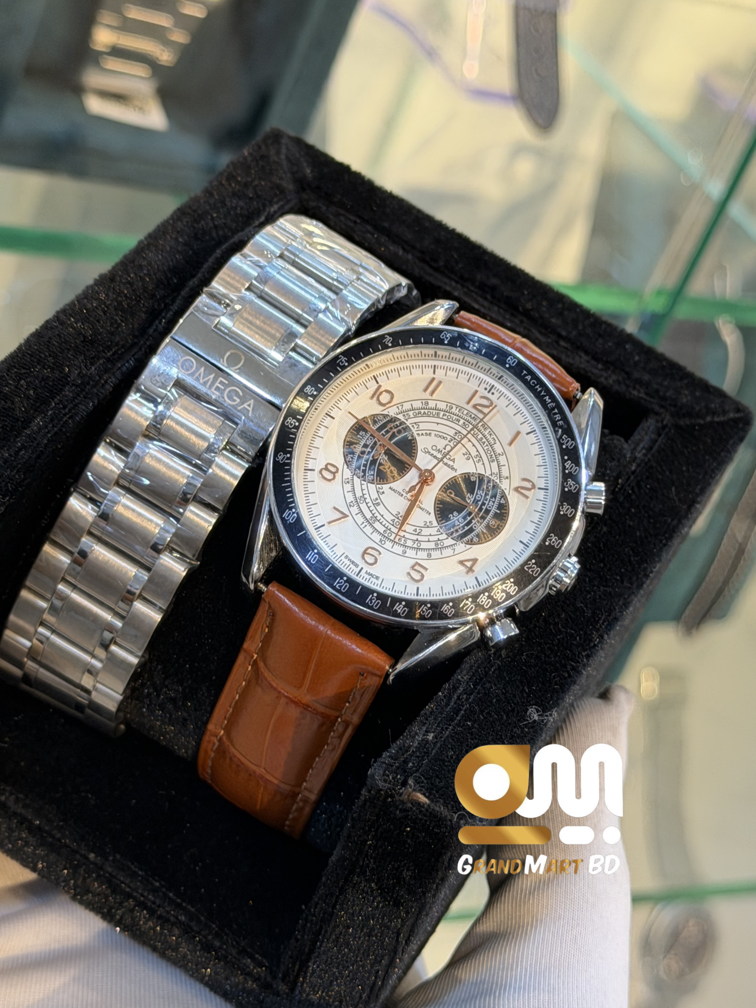 This Omega Speedmaster Chronoscope  || With Omega chain
