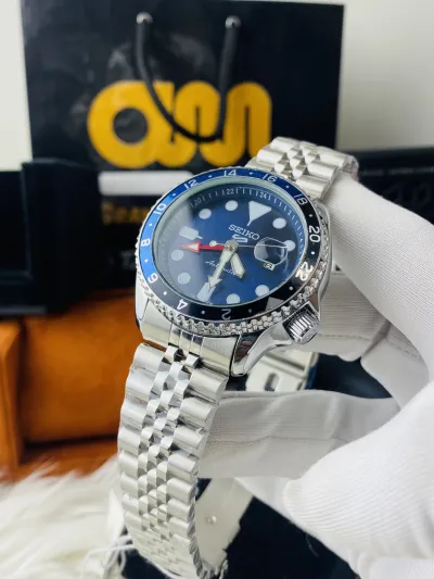 Seiko 5 Sports GMT Blue Dial_img_2