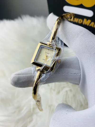 GUCCI braclet Watch || Uper Dial Golden_img_0