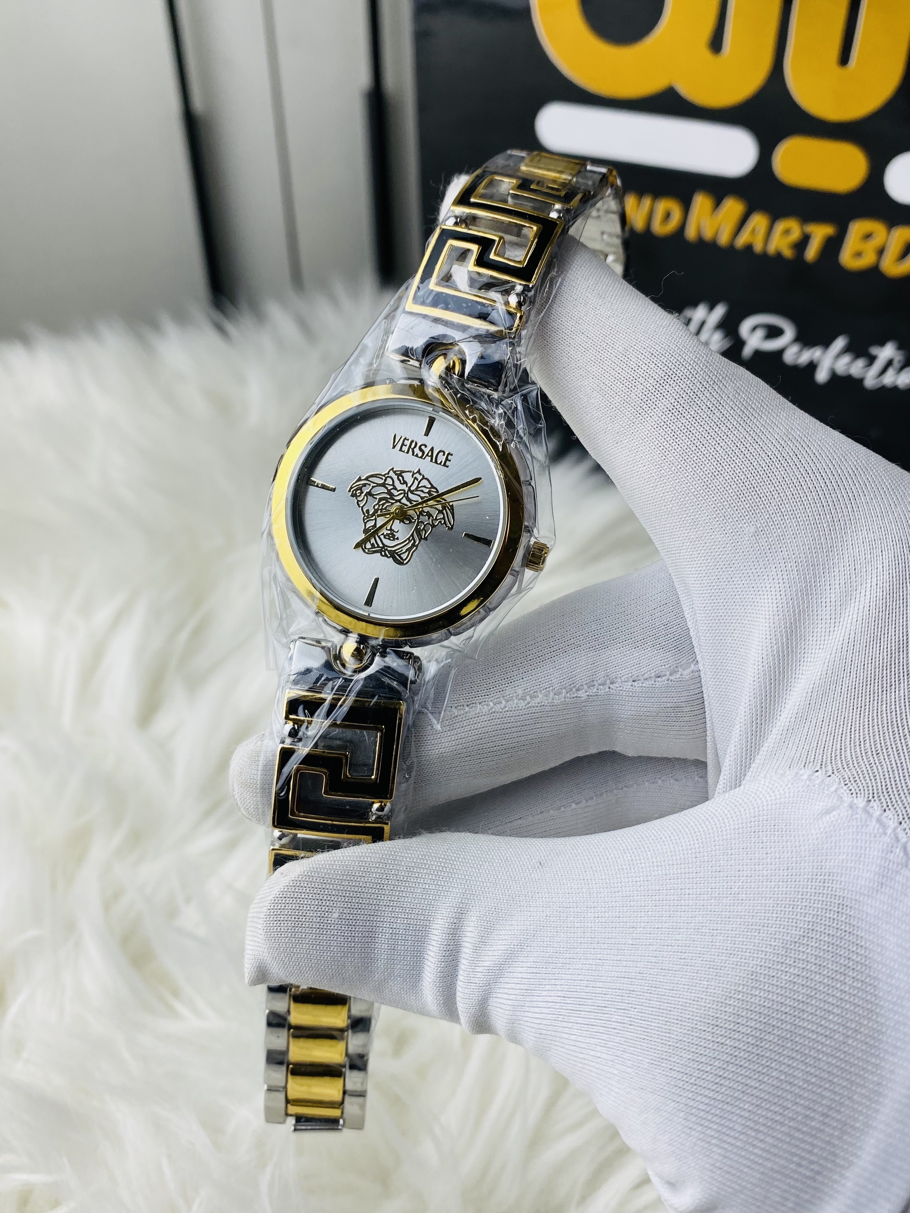 Versace girls watch || Uper White