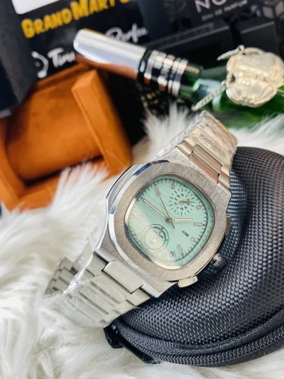 Patek Philippe Nautilus Chronograph Watch || Tiffany DialDial_img_0