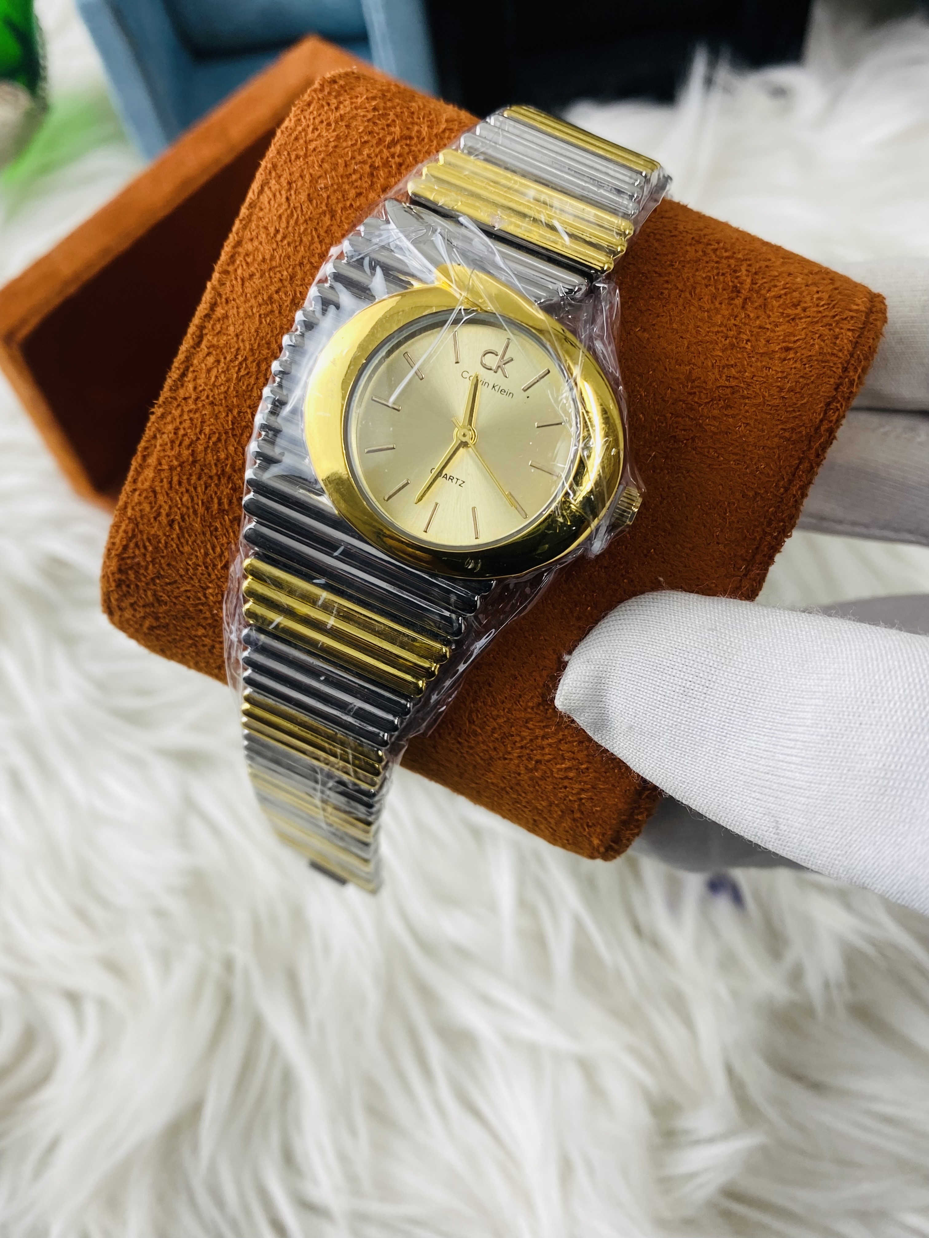 Ck Girls  ||  Golden Dial_img_1