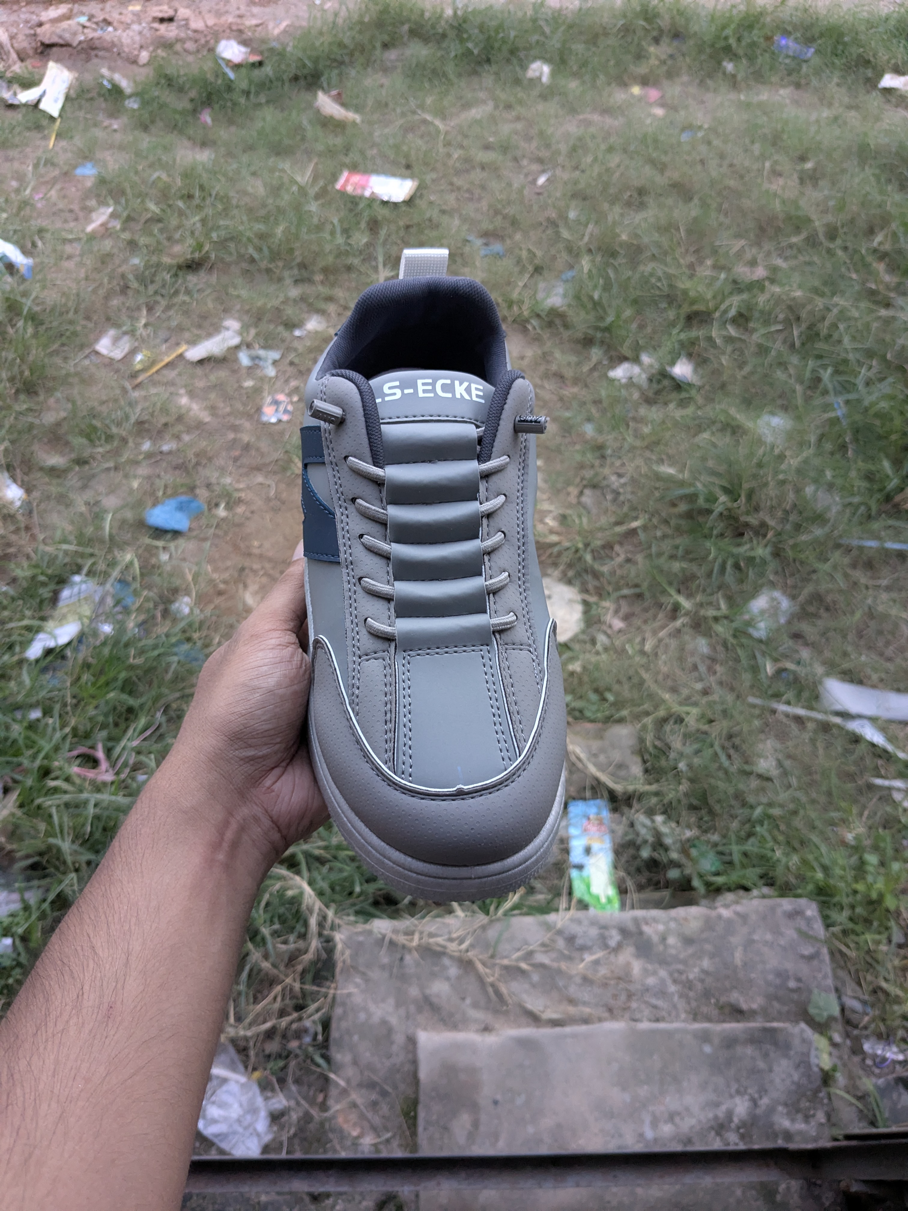 Graceful Grey (no laces) ( size 40-44)_img_2
