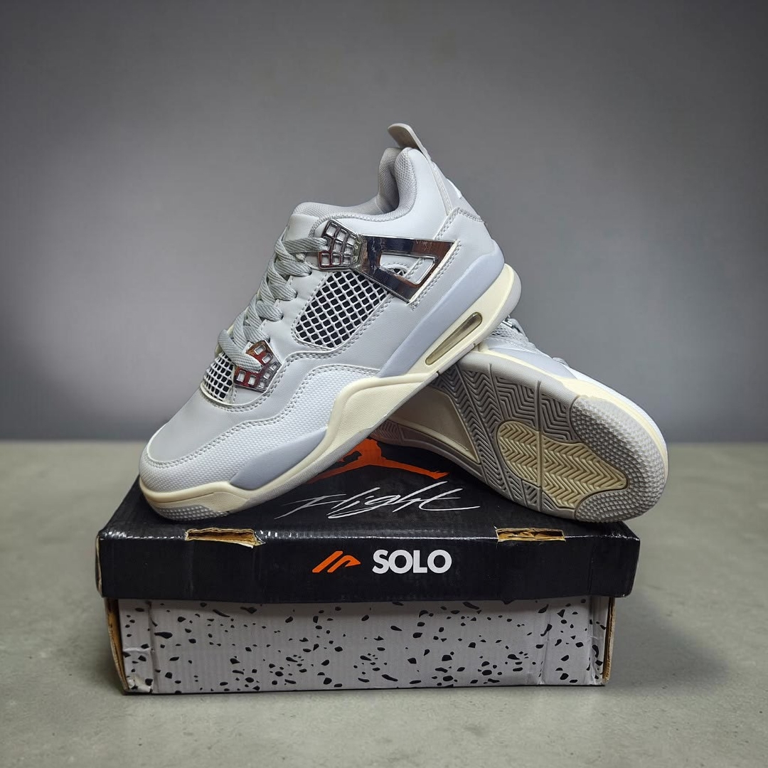 Nike Air Jordan 4 Light Grey_img_0