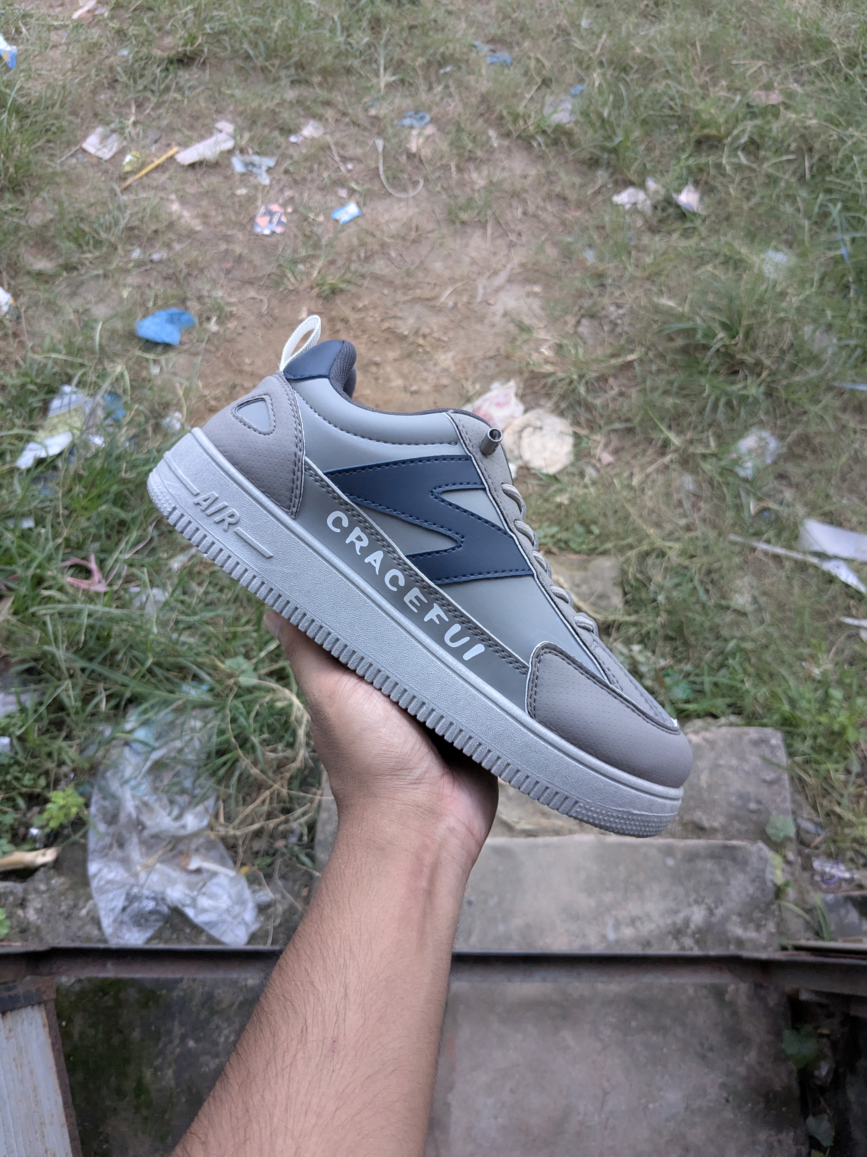 Graceful Grey (no laces) ( size 40-44)_img_1