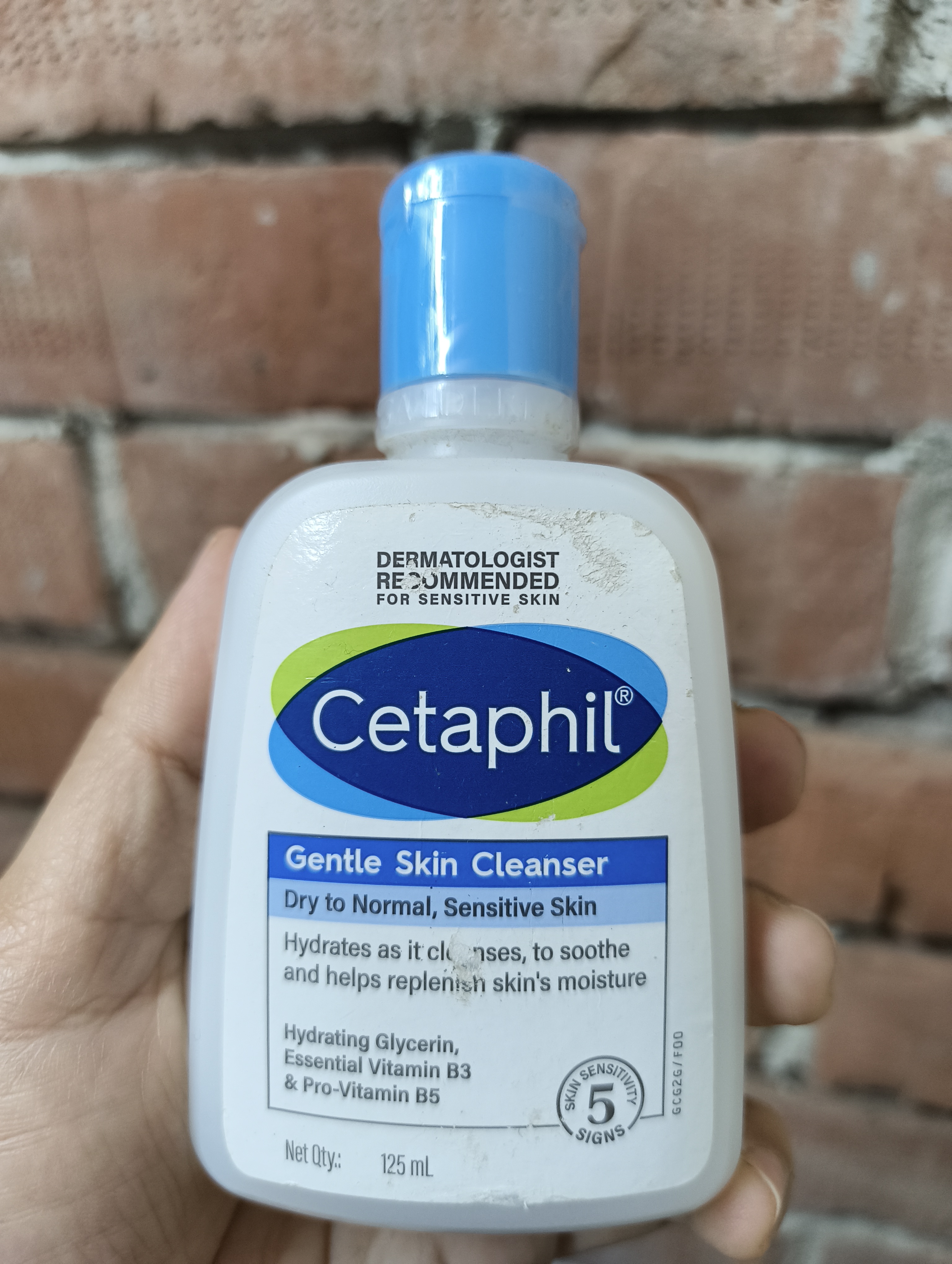 Cetaphil Gentle Skin Cleanser, Dry to Normal, Sensitive Skin- 125ml_img_1