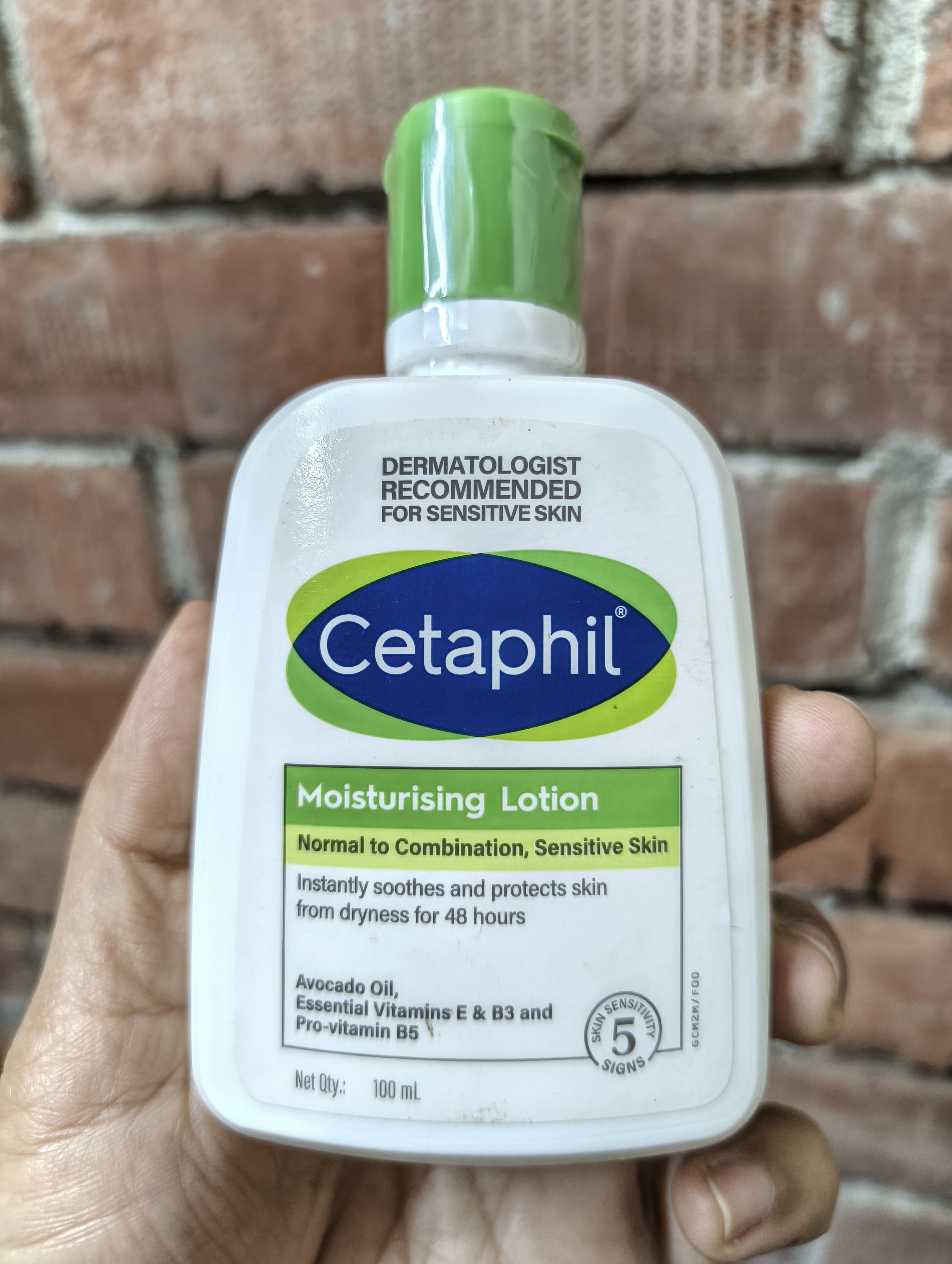 Cetaphil Moisturising Lotion, Normal to Combination, Sensitive Skin- 100ml_img_1