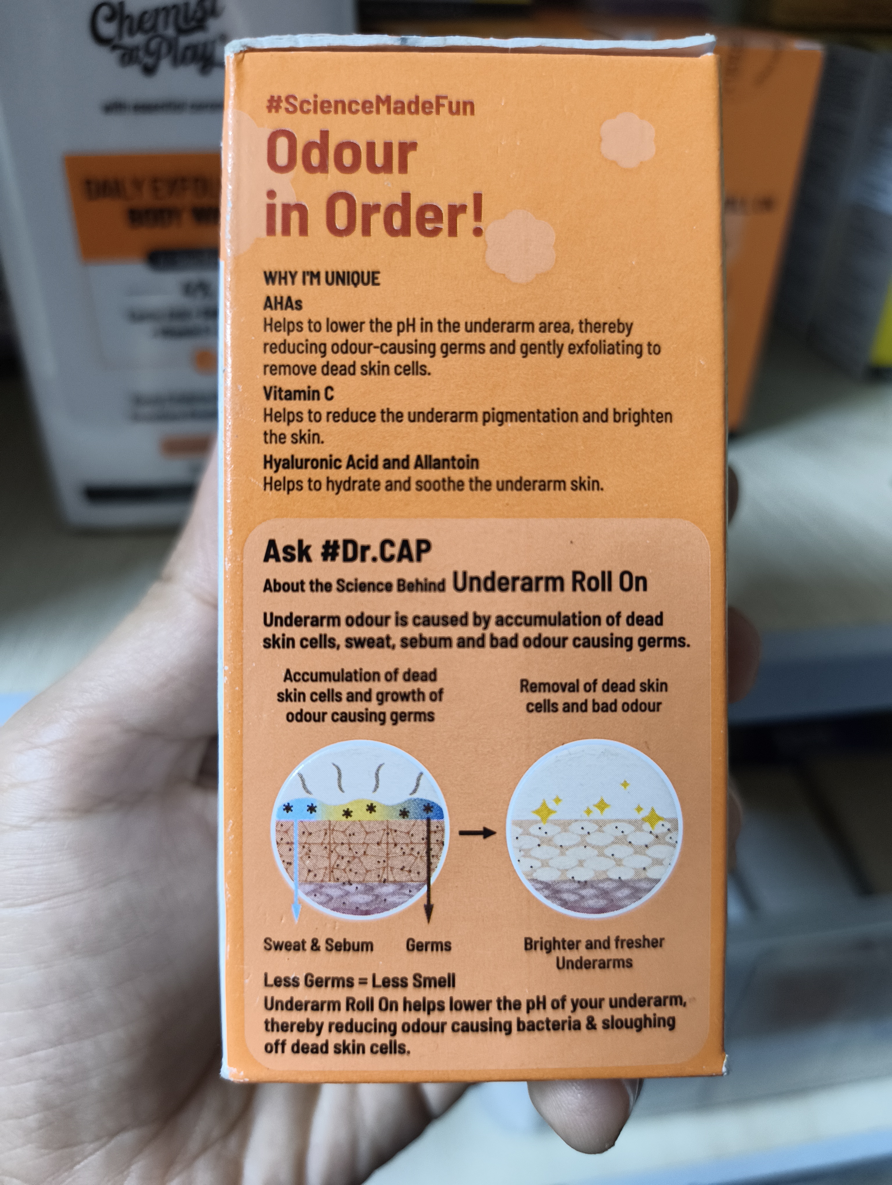 Chemist at Play 5% AHAs + Vitamin C Underarm Roll On (White Jasmine Fragrance)_img_4