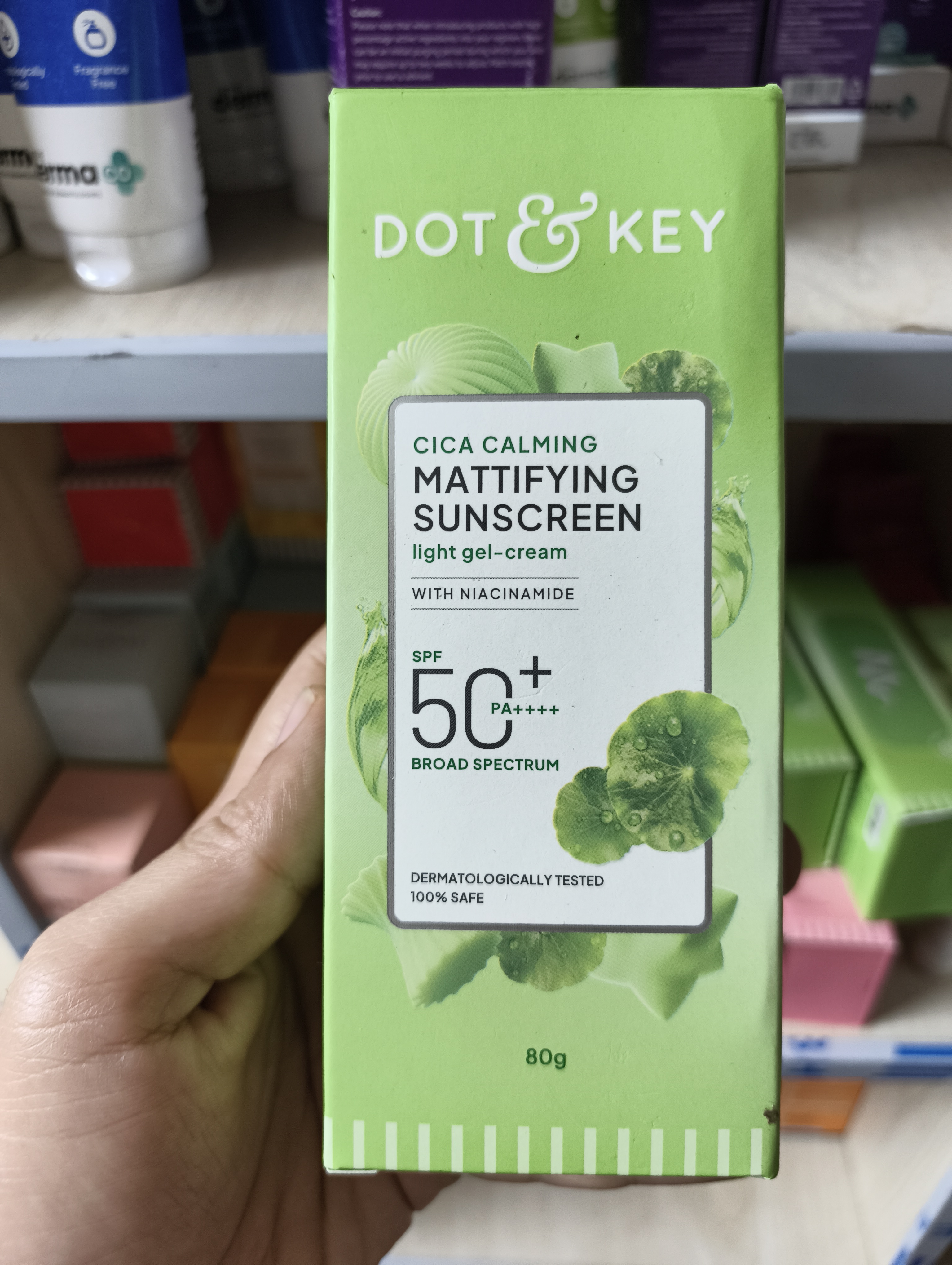 Dot & Key CICA Calming Mattifying Sunscreen SPF 50 PA++++ | 80g_img_0
