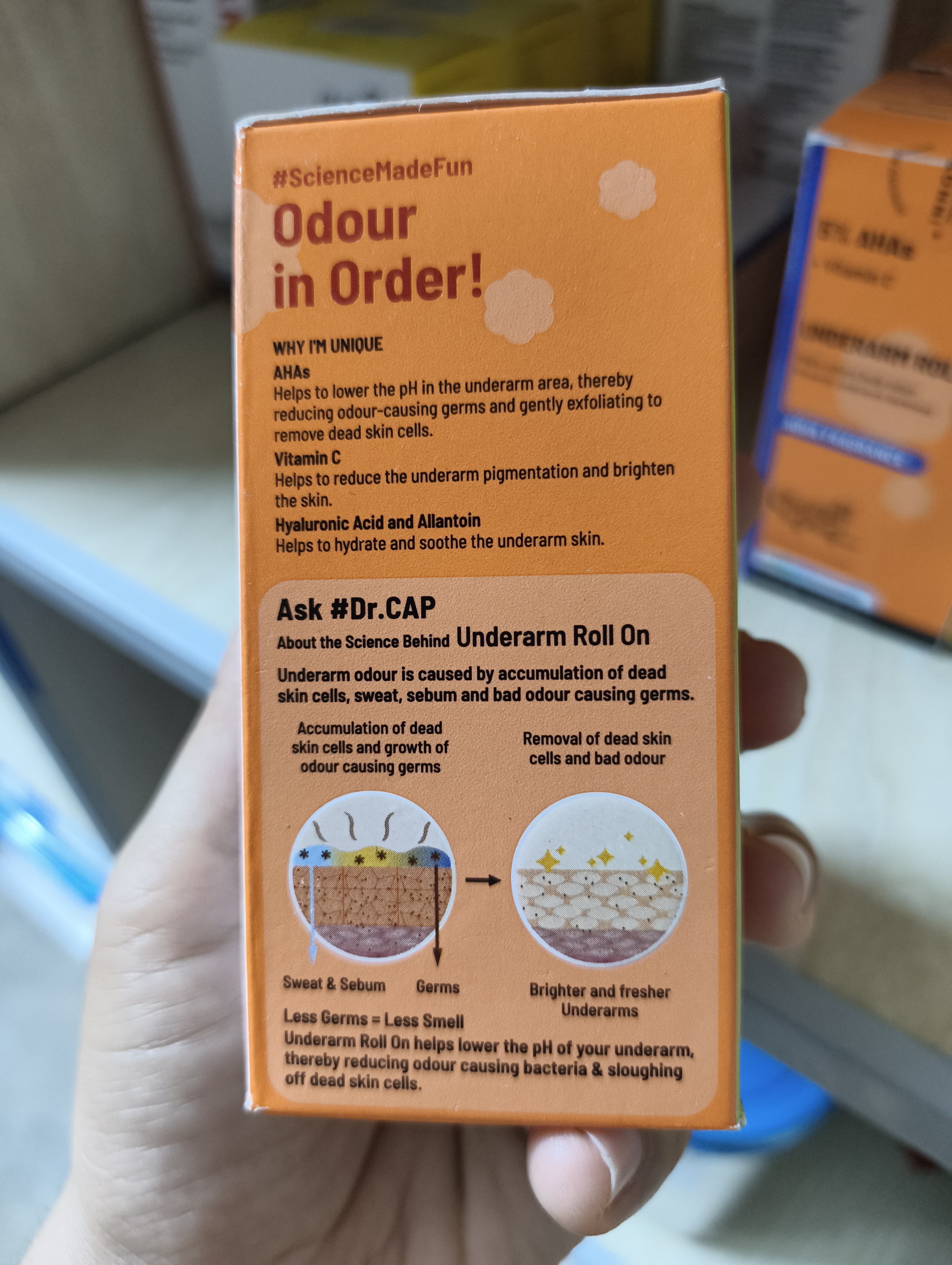 Chemist at Play 5% AHAs + Vitamin C Underarm Roll On (White Jasmine Fragrance)_img_3