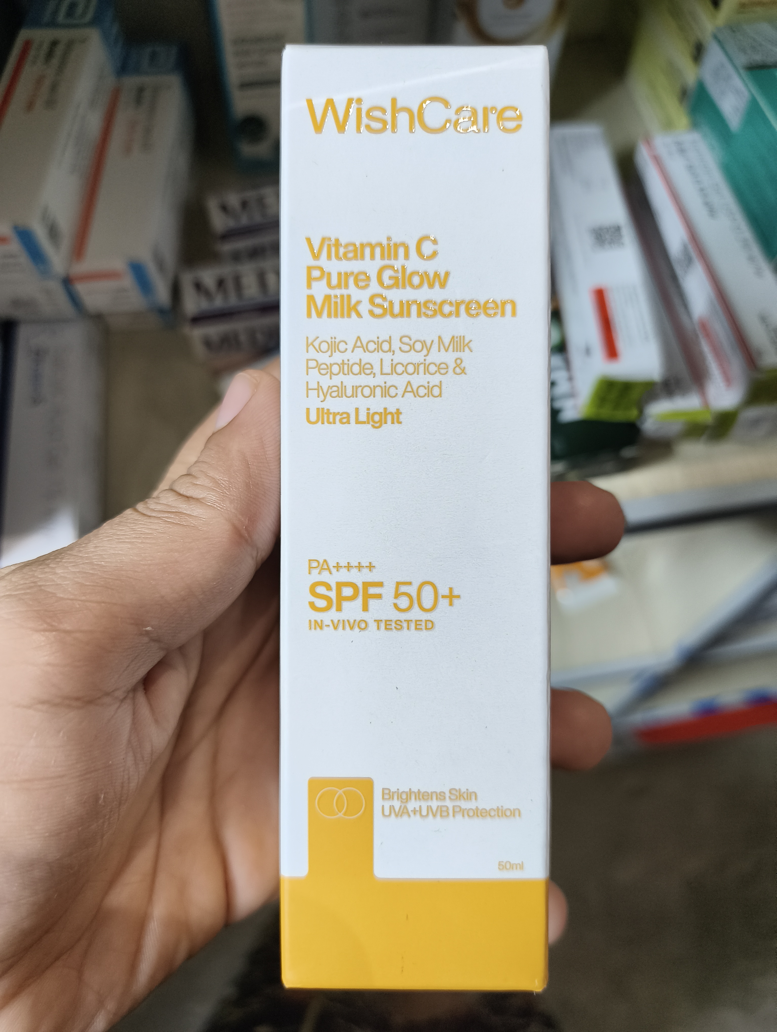Wishcare 2% Vitamin C Pure Glow Milk Sunscreen | SPF 50 PA++++ 50g_img_3