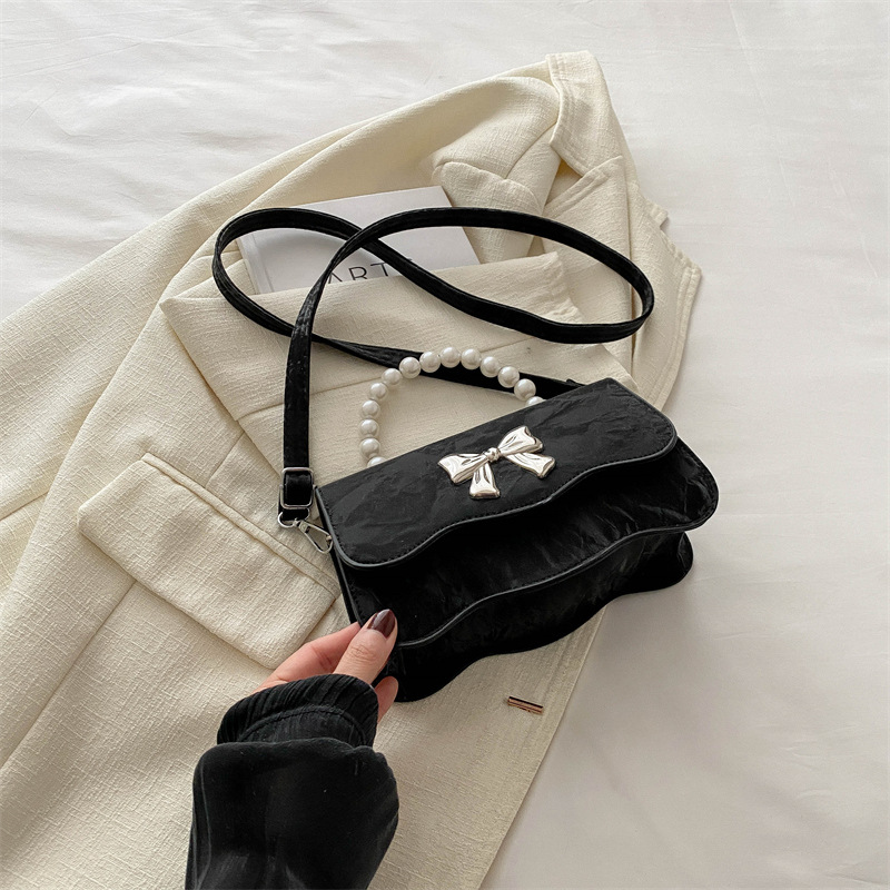 Hendhild bow party bag_img_4