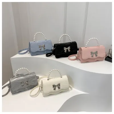 Hendhild bow party bag_img_0