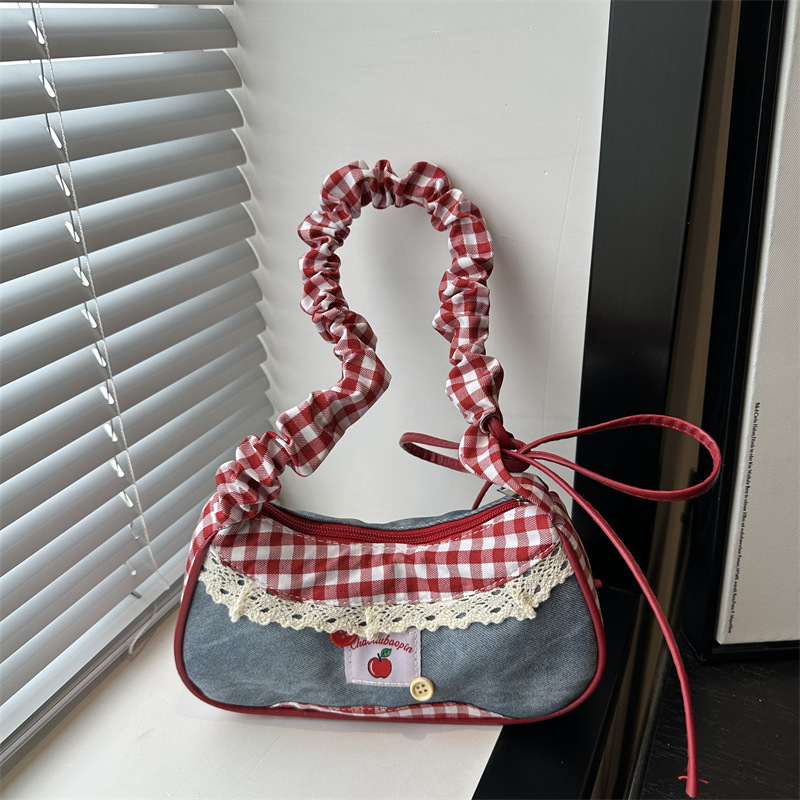 Denim red pookie bag_img_4
