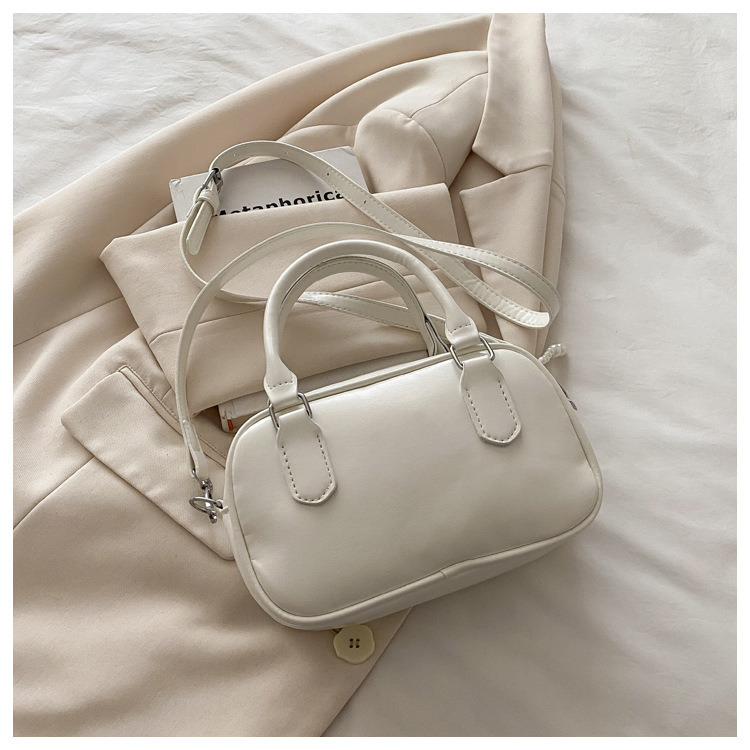 Hendhild bag with charms 🎀_img_6