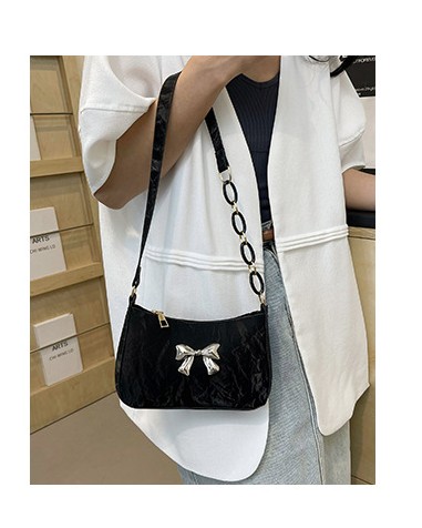 Butterfly valvet shoulder bag_img_5