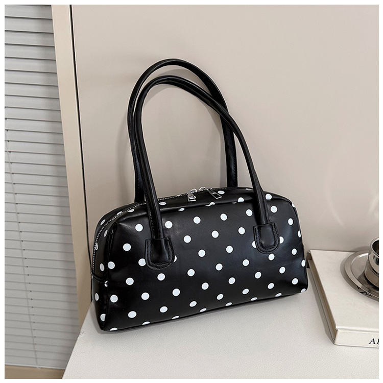 Polka dot shoulder bag