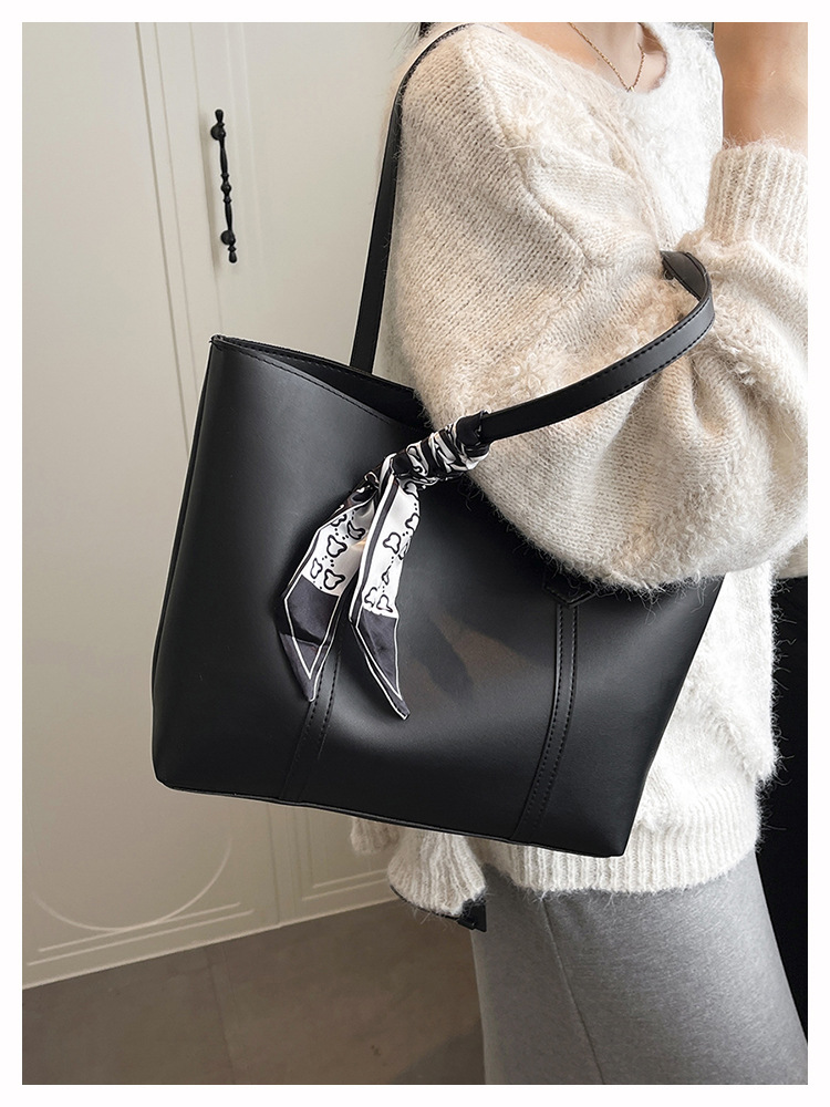 Solid scarf tote_img_8