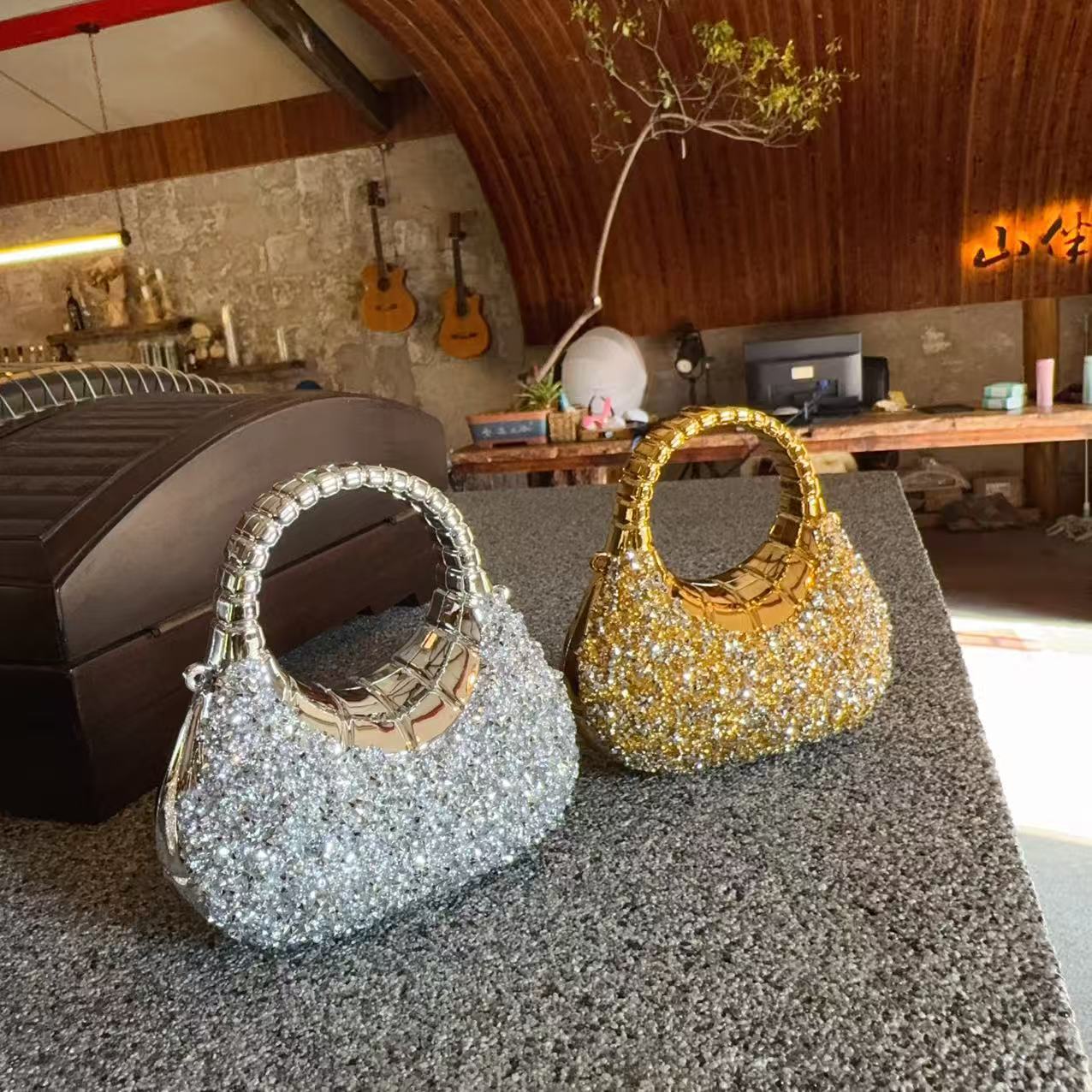 Moon stone clutch_img_8