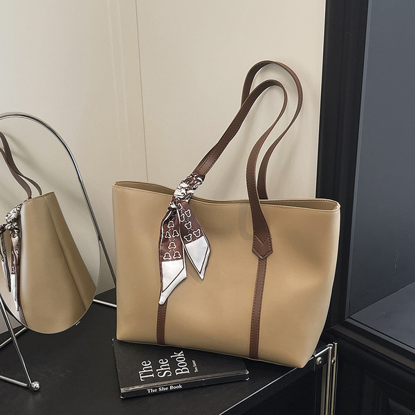 Solid scarf tote_img_2