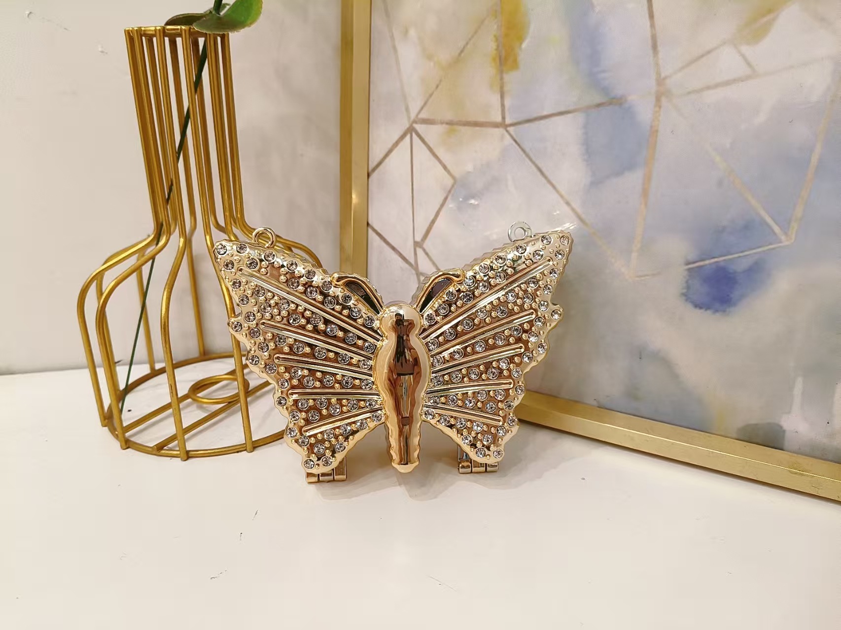 Butterfly clutch_img_3