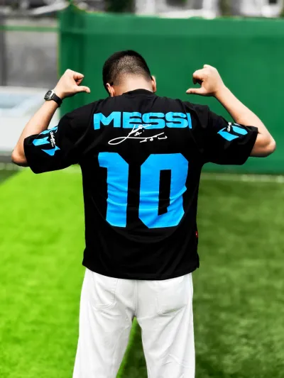Lionel MESSI (Legend Series)_img_1