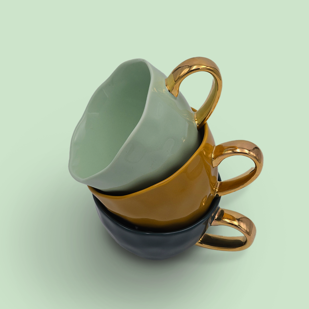 Modern Ceramic Mug with Gold Handle – Multiple Colors Available