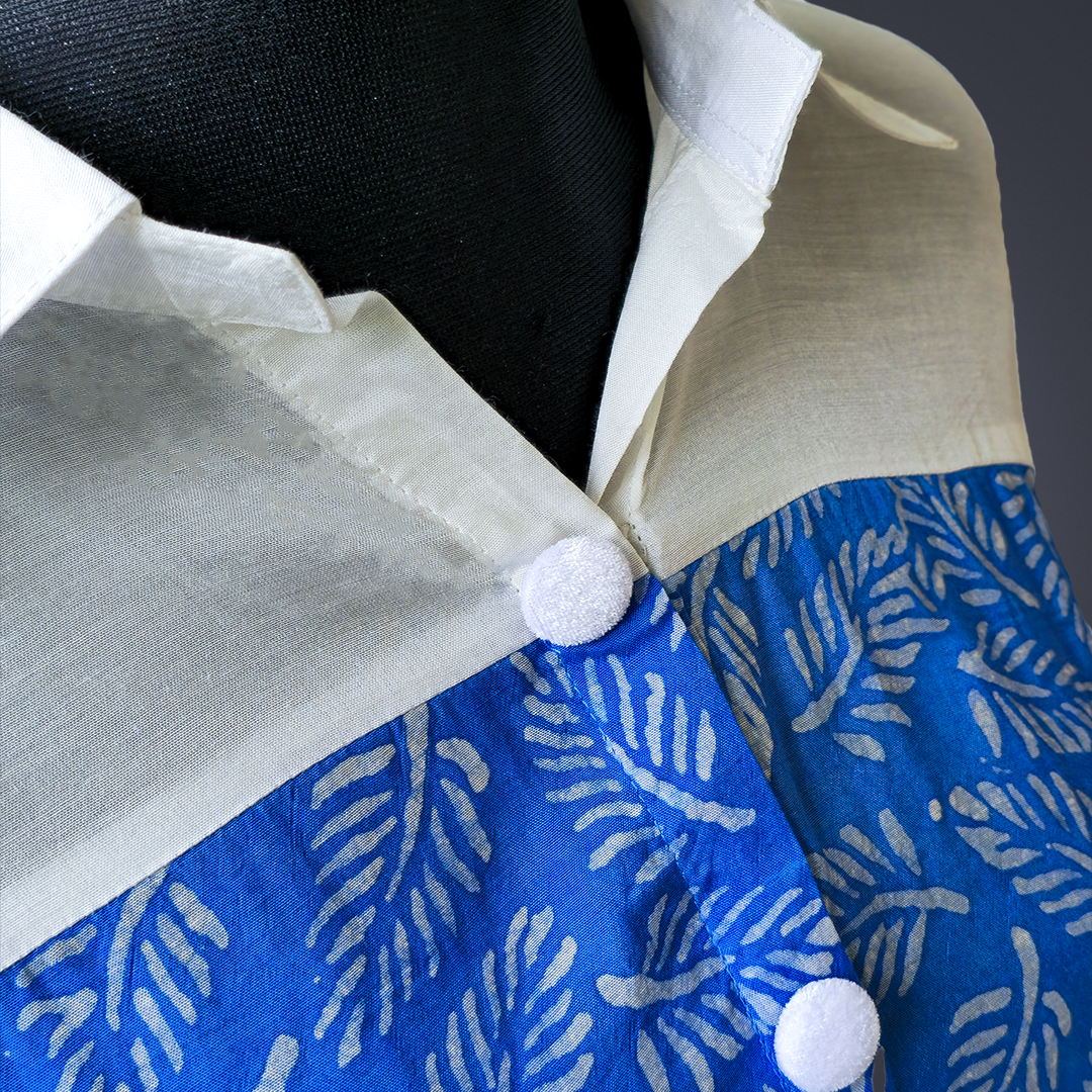 Elegant Blue & White Printed Women’s Shirt with Button-Down Front – Casual and Stylish Top by Simple White_img_2