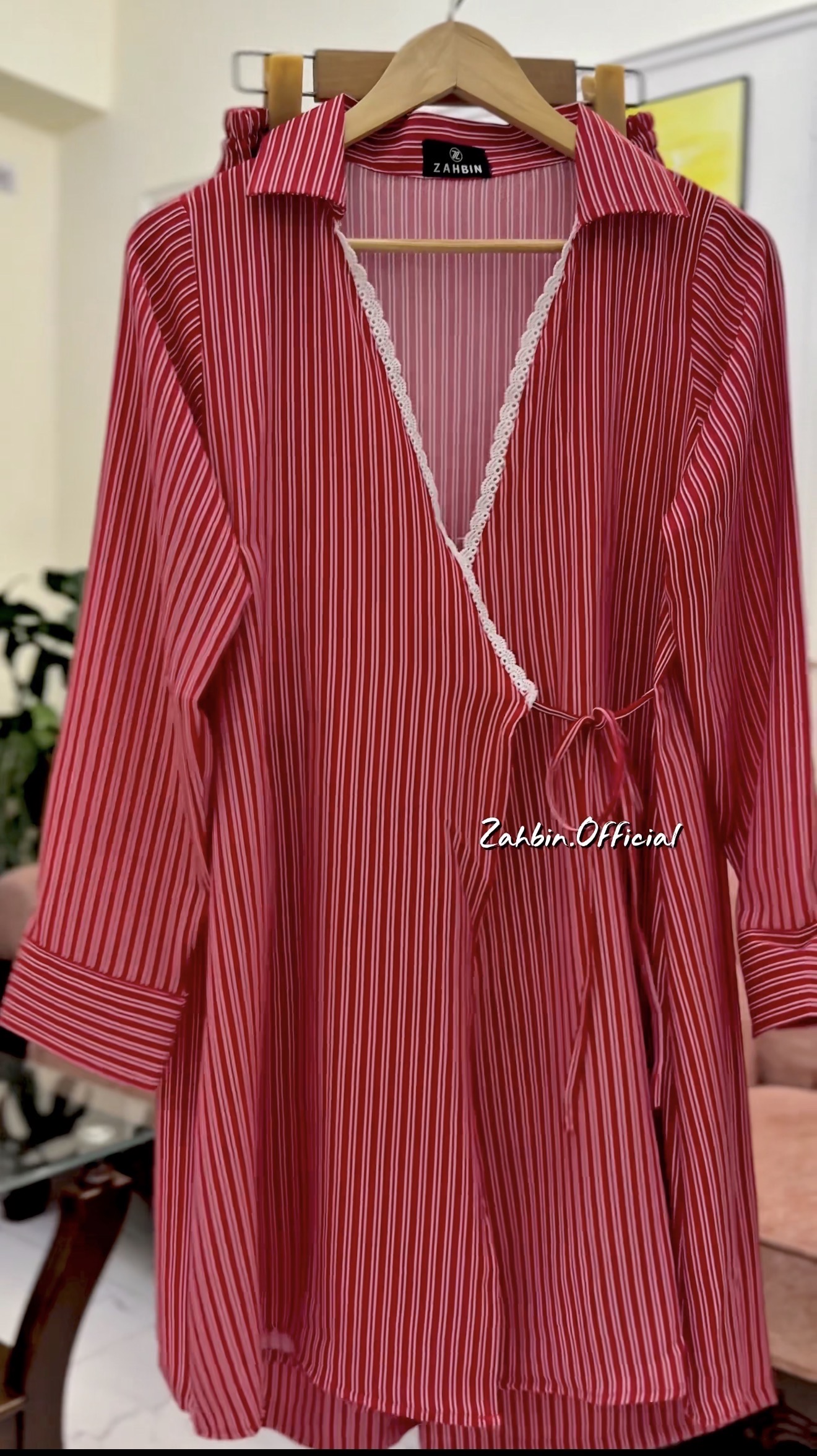 Crimson Chic❤️_img_2