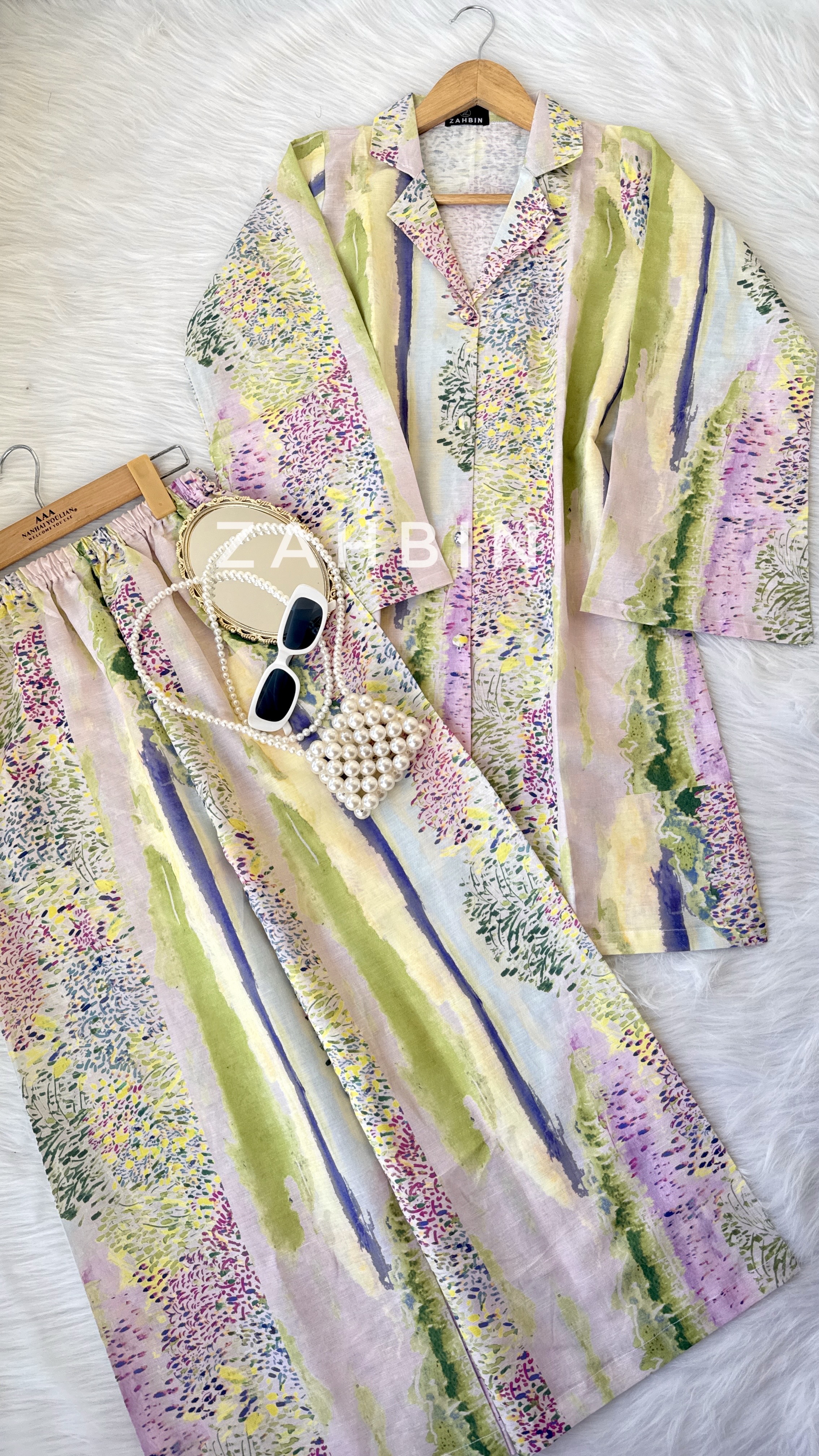 Paisley Paradise 💜(Only shirt)_img_2