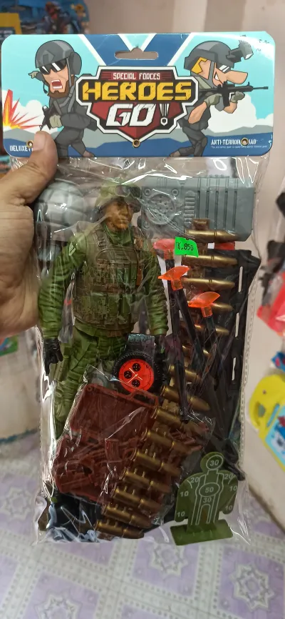 🎯 Heroes GO Military Soldier Action Figure Toy Set with Gun & Accessories_img_1